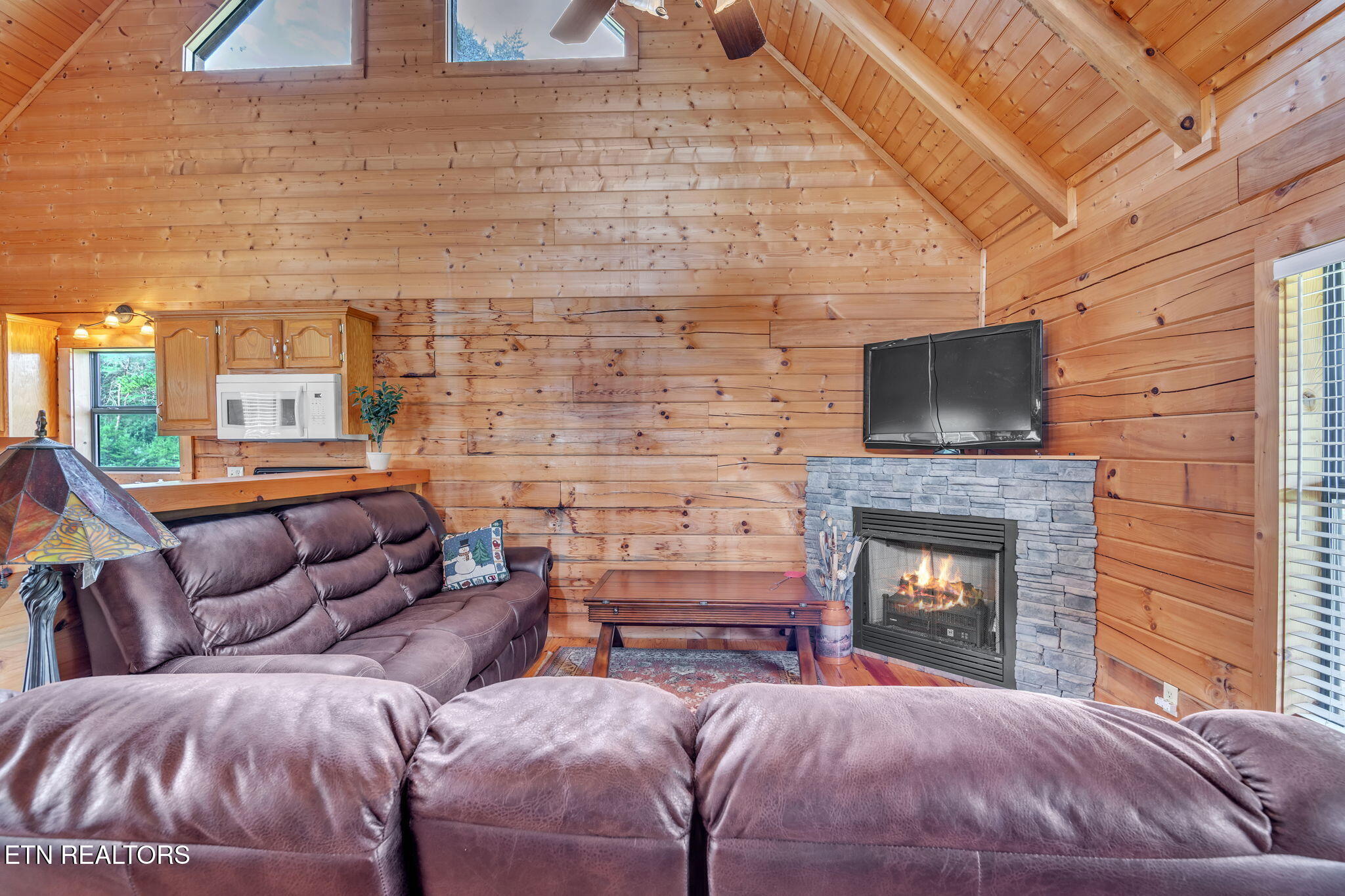 319 Four Mile Creek Road Deer Lodge TN 37726
