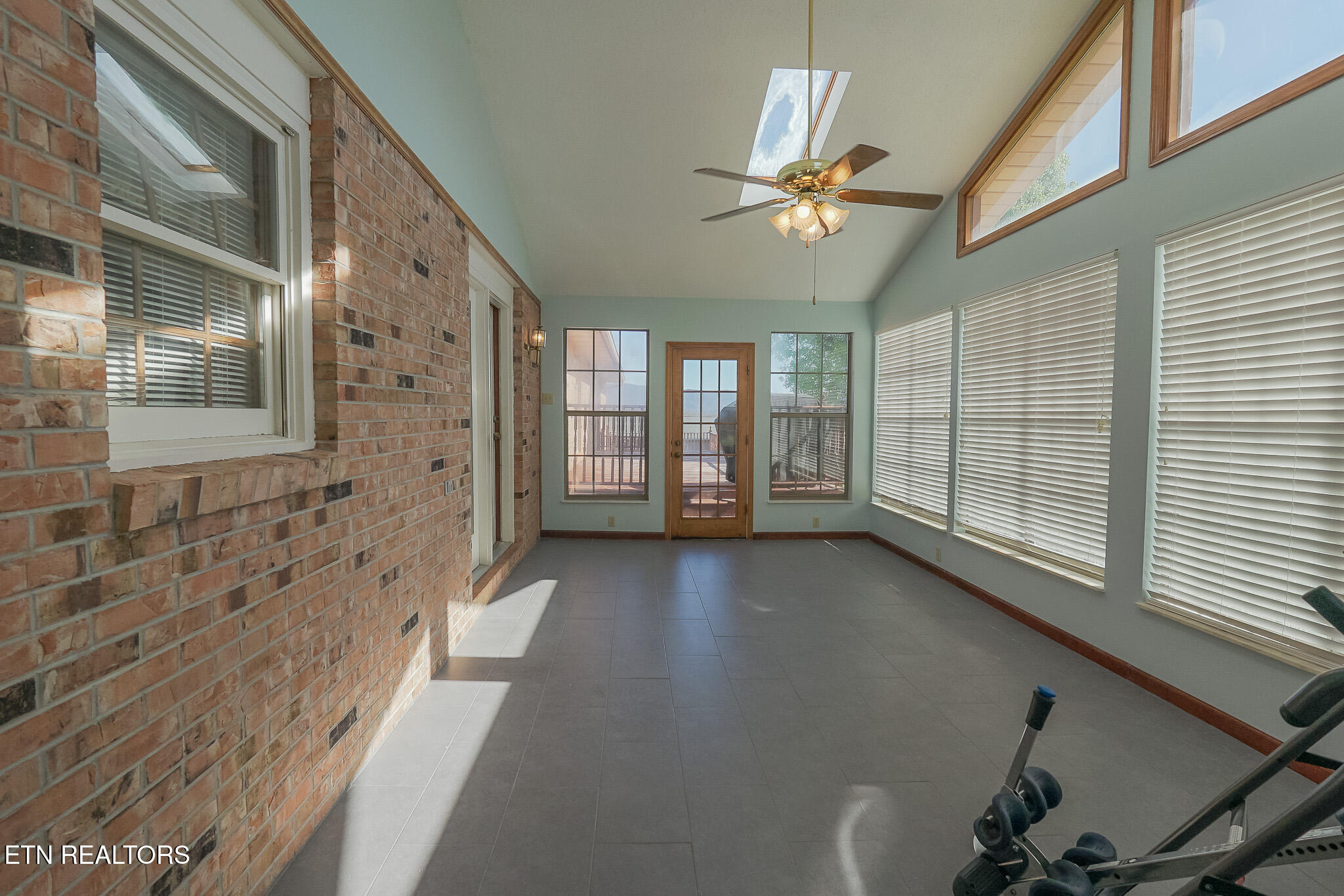 519 Scenic View Drive Seymour TN 37865