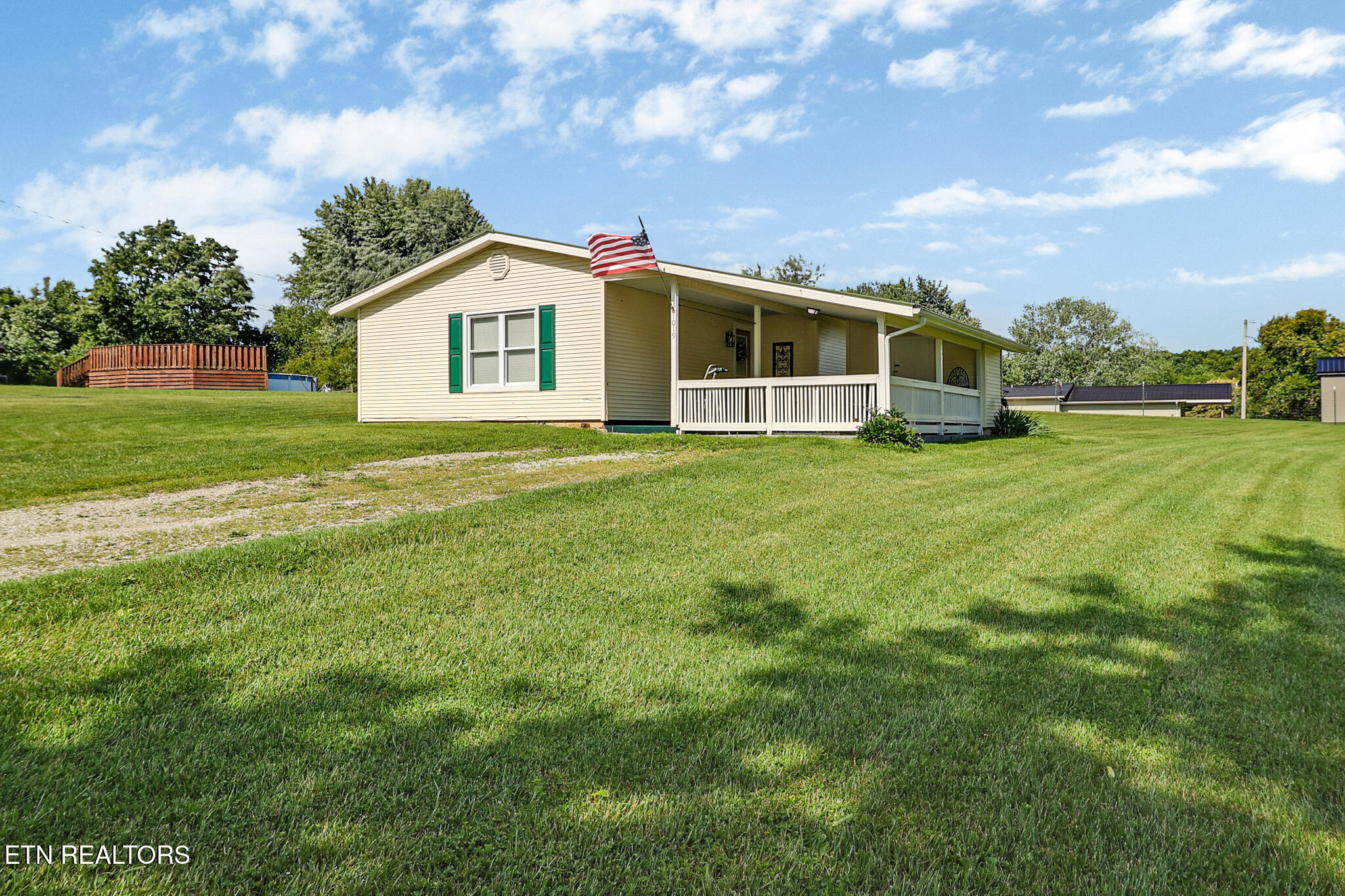 1019 Lincoln Road Jamestown TN 38556