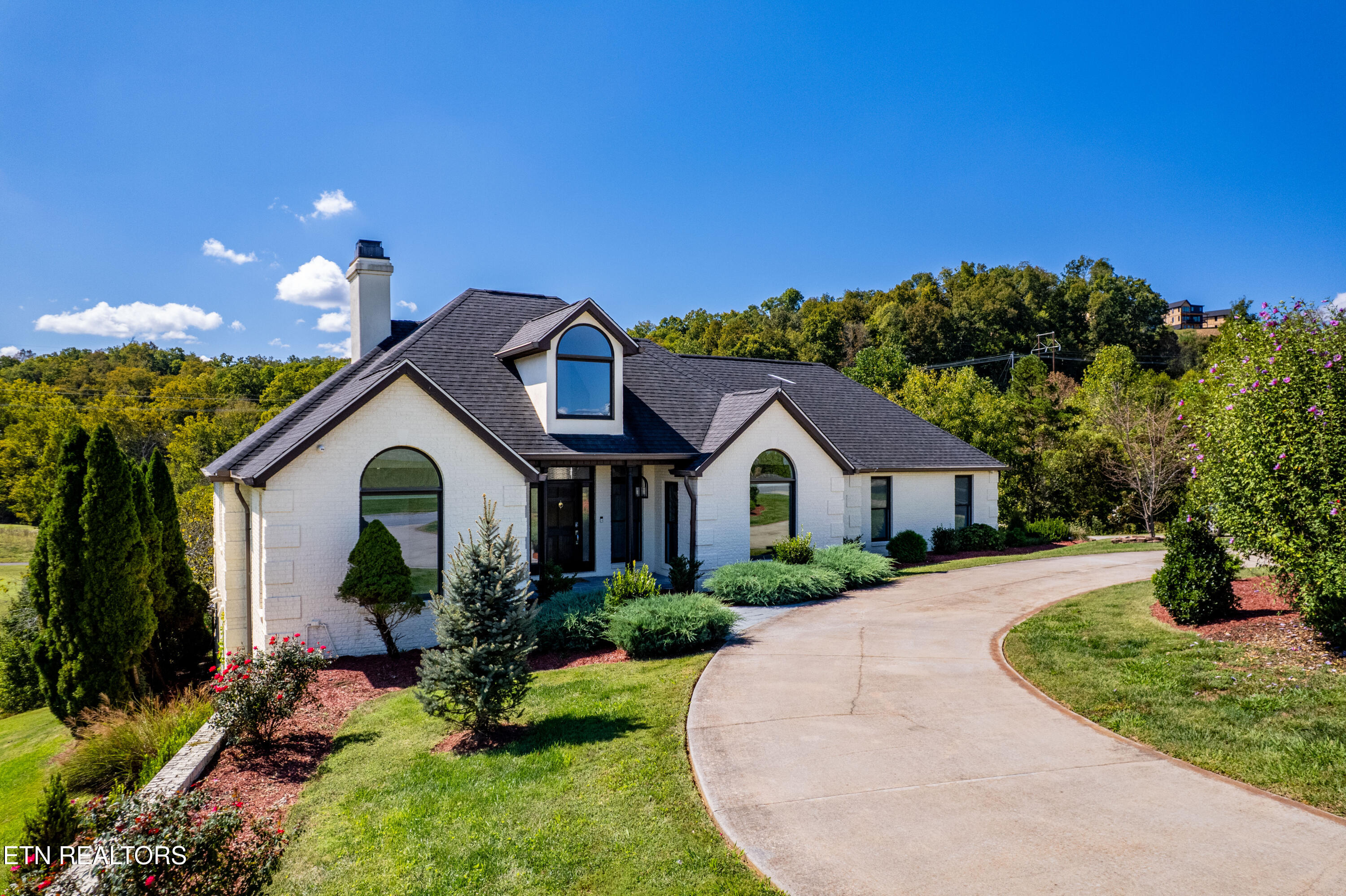 225 Bobwhite Trail Sevierville TN 37876
