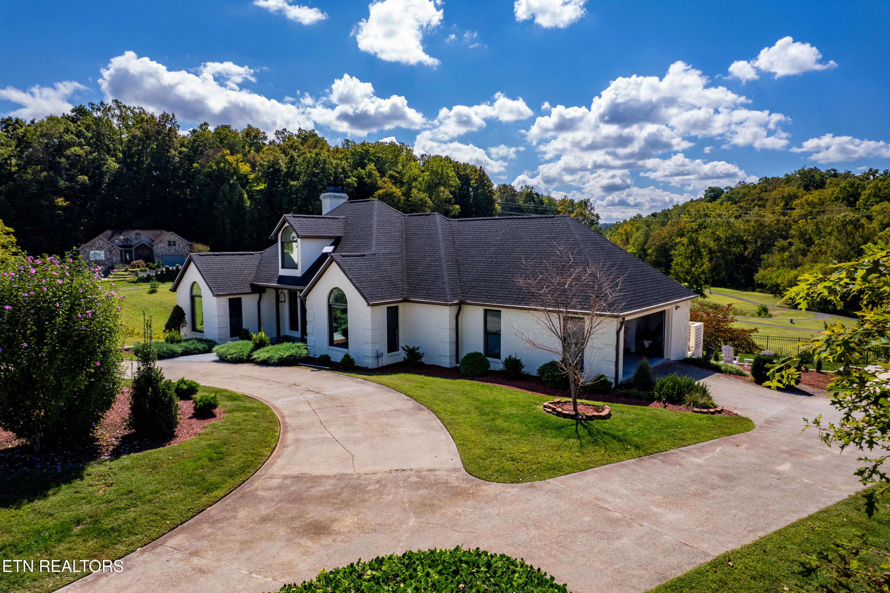 225 Bobwhite Trail Sevierville TN 37876