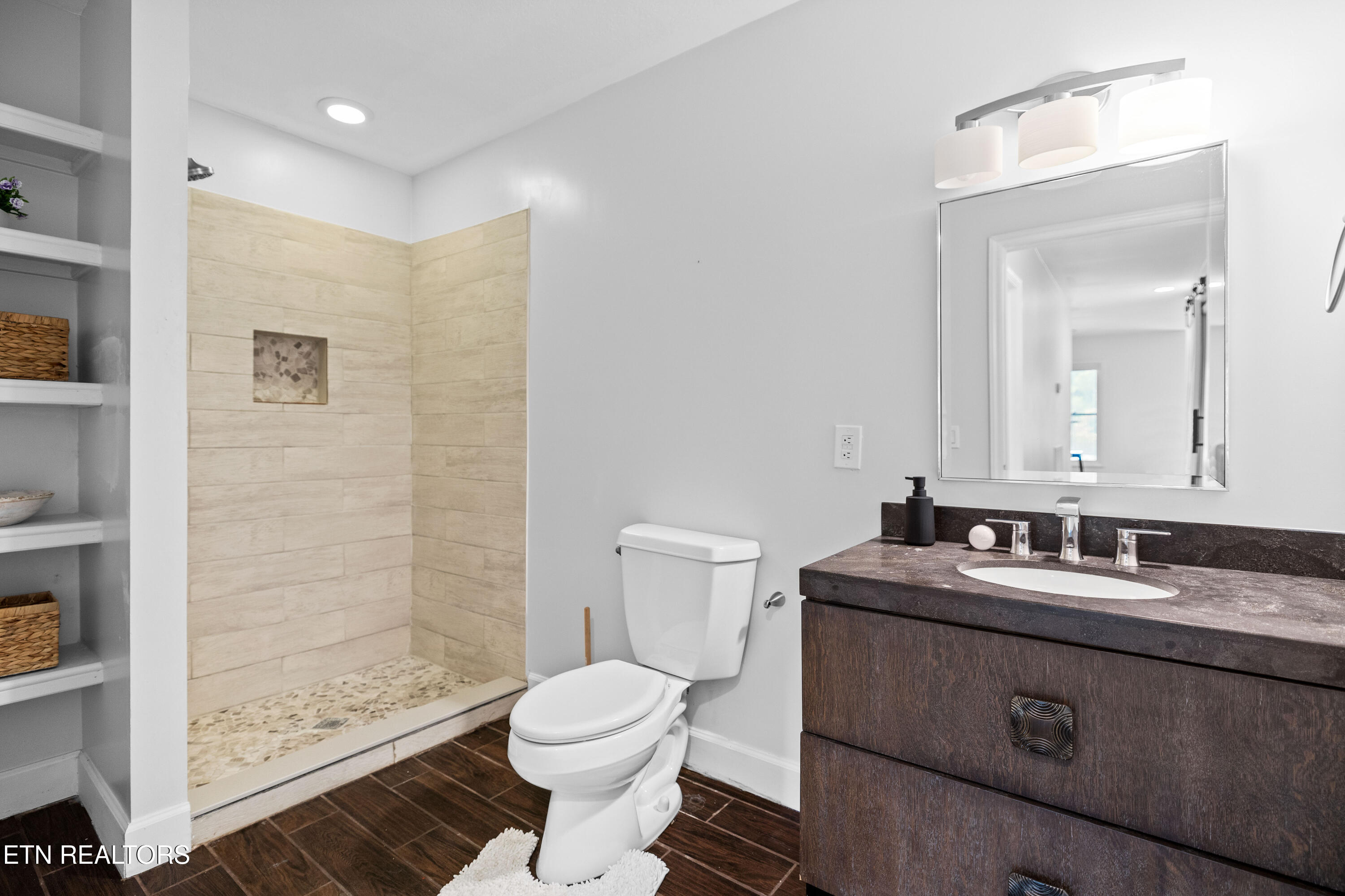 225 Bobwhite Trail Sevierville TN 37876