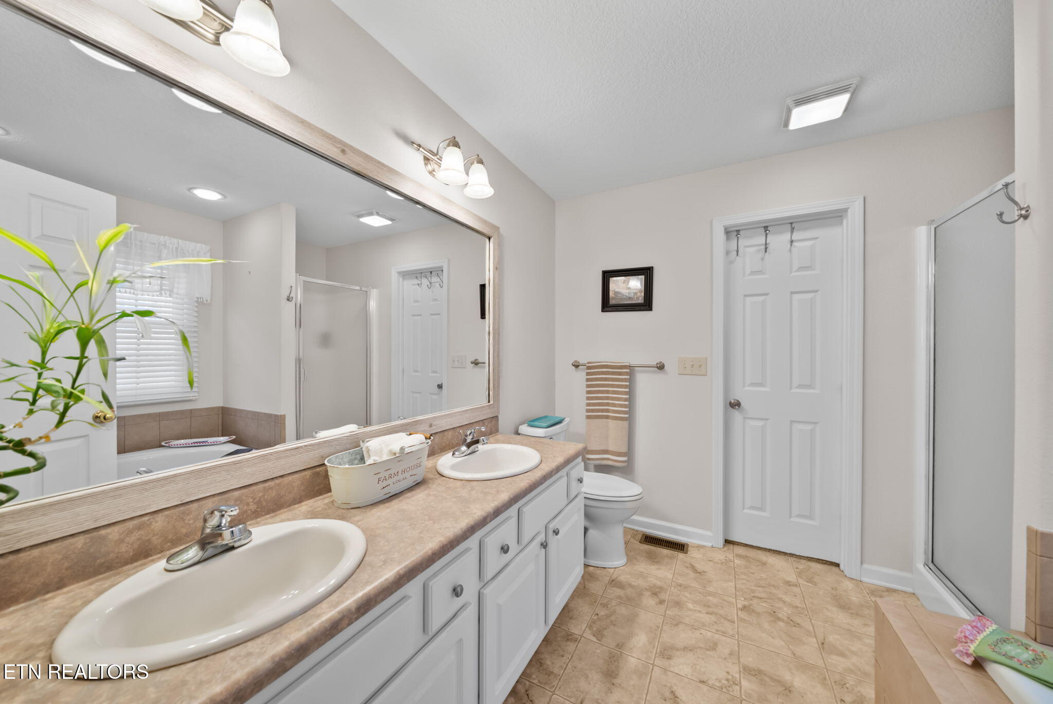 115 Lafayette Point Crossville TN 38558