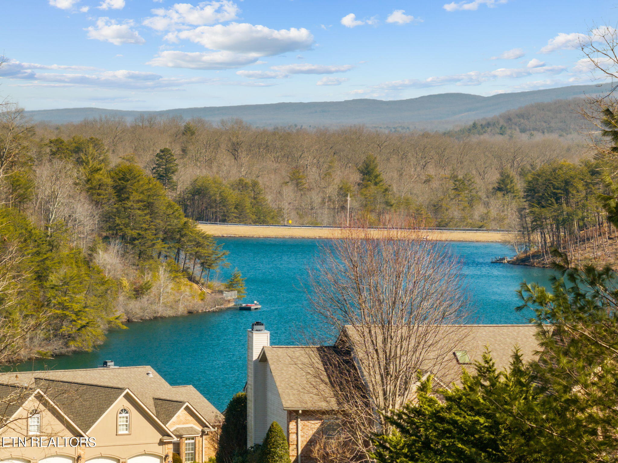 115 Lafayette Point Crossville TN 38558