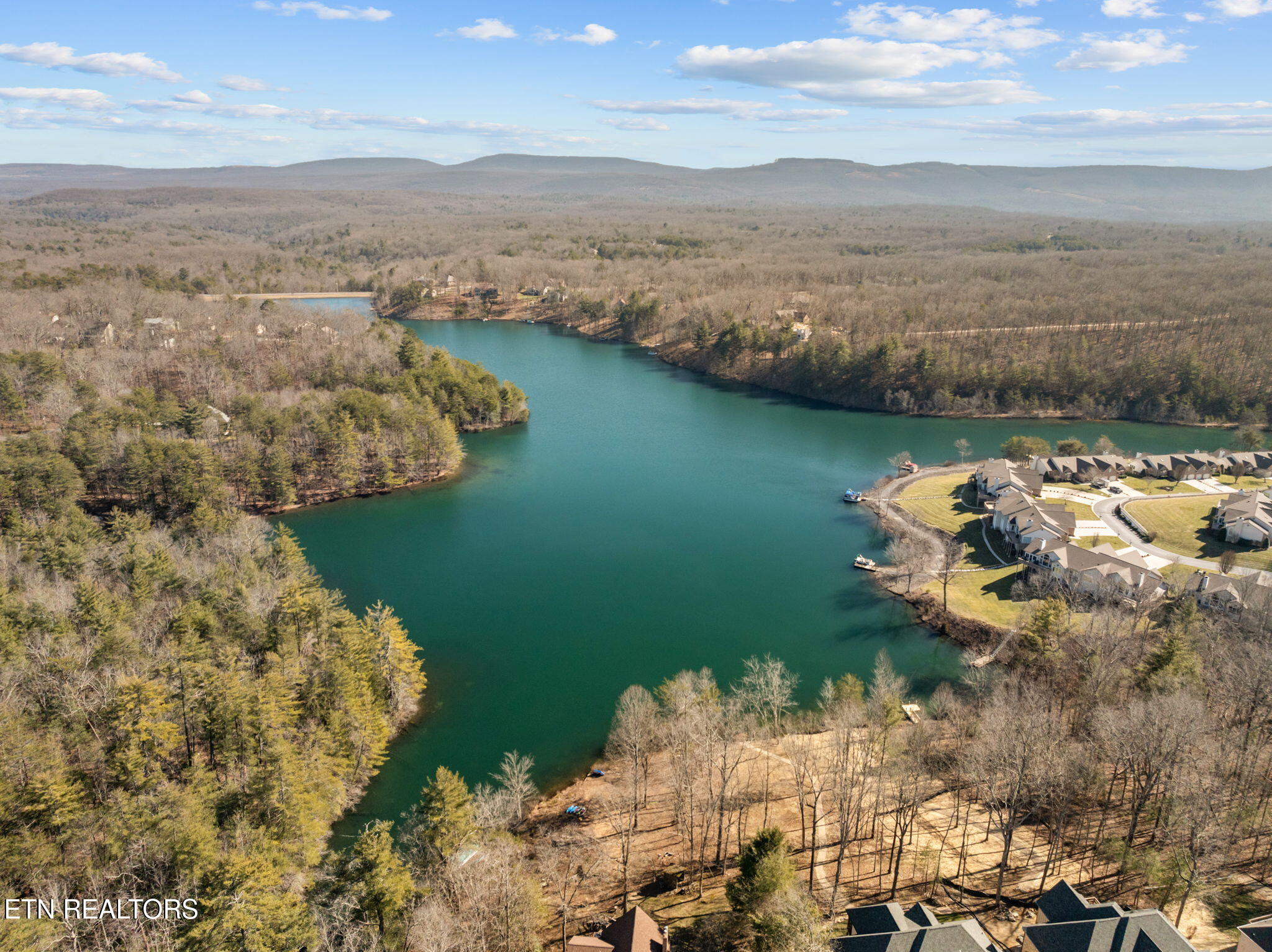 115 Lafayette Point Crossville TN 38558