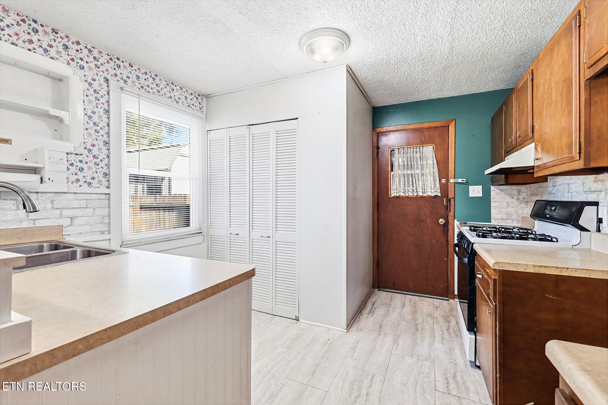 733 E Beaver Creek Drive Knoxville TN 37918