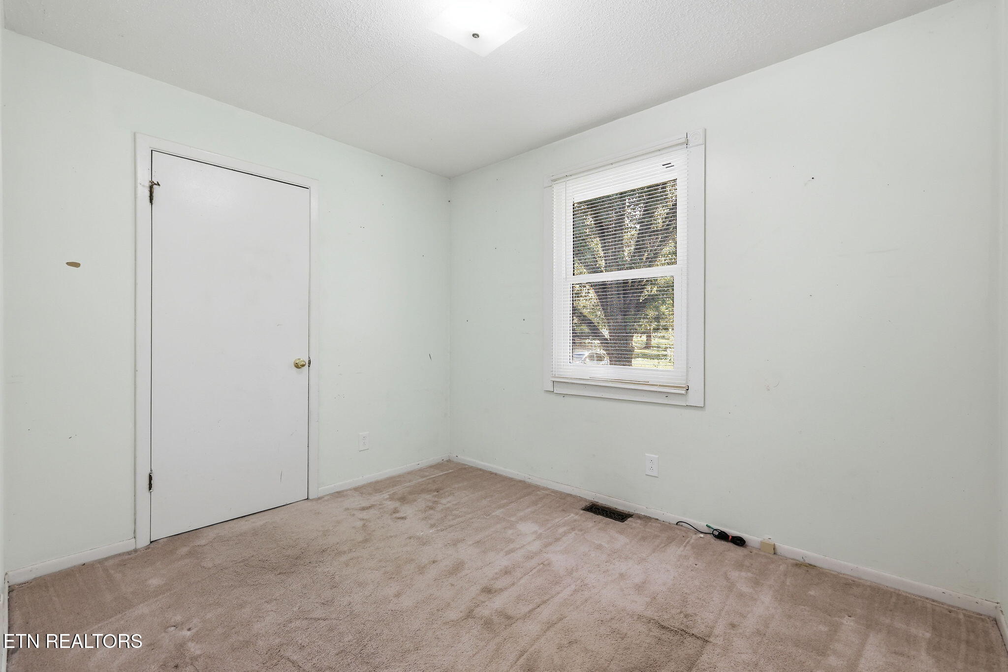 733 E Beaver Creek Drive Knoxville TN 37918