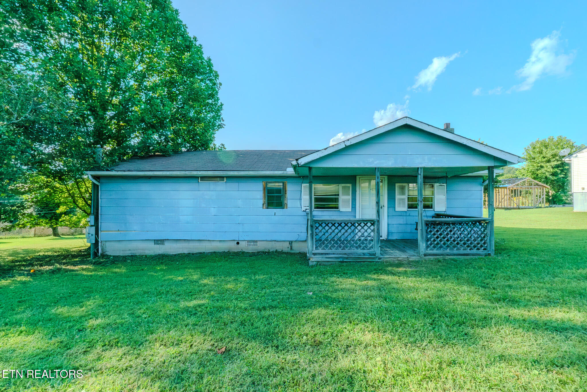 275 Camp Ridge Road Lafollette TN 37766