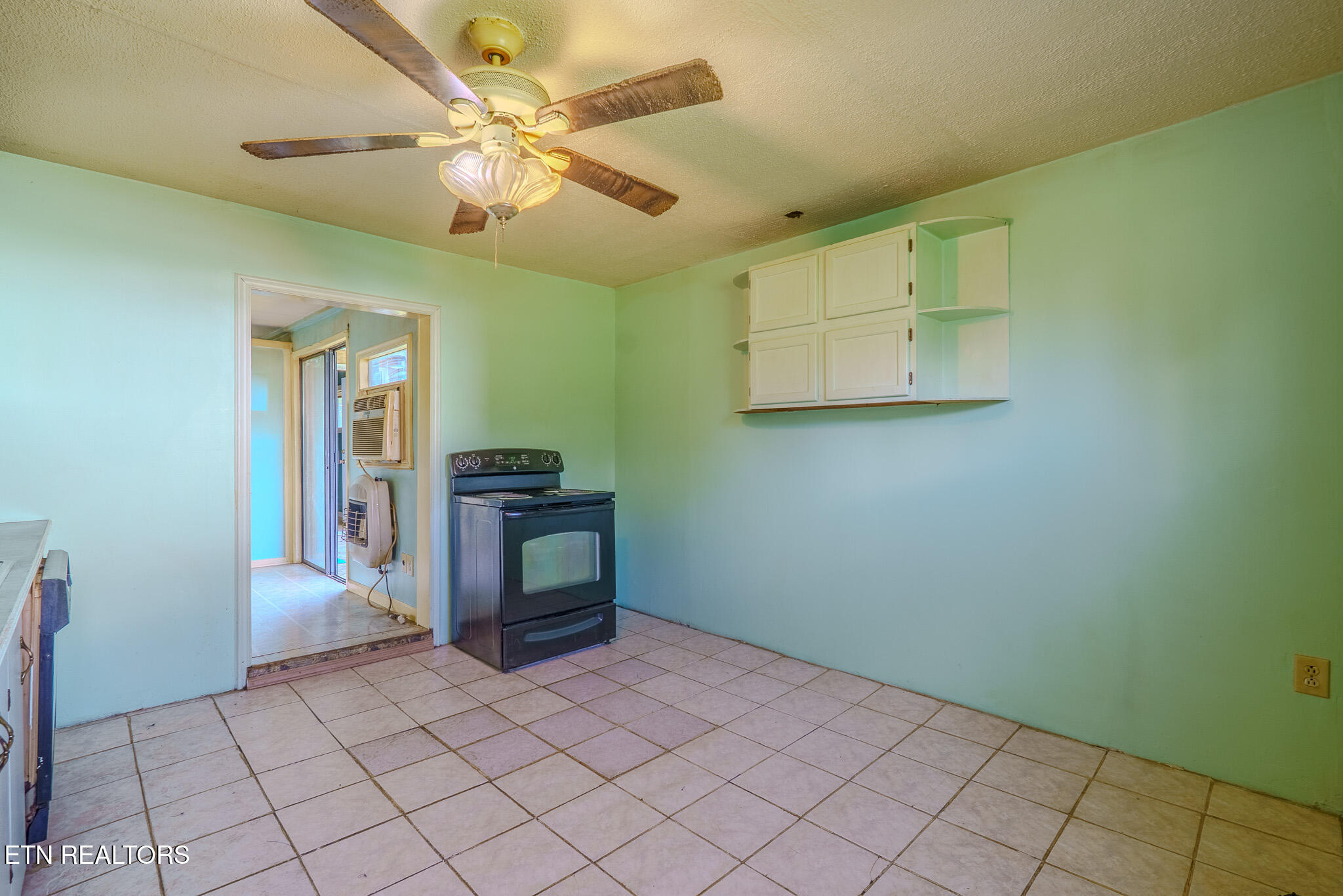 275 Camp Ridge Road Lafollette TN 37766