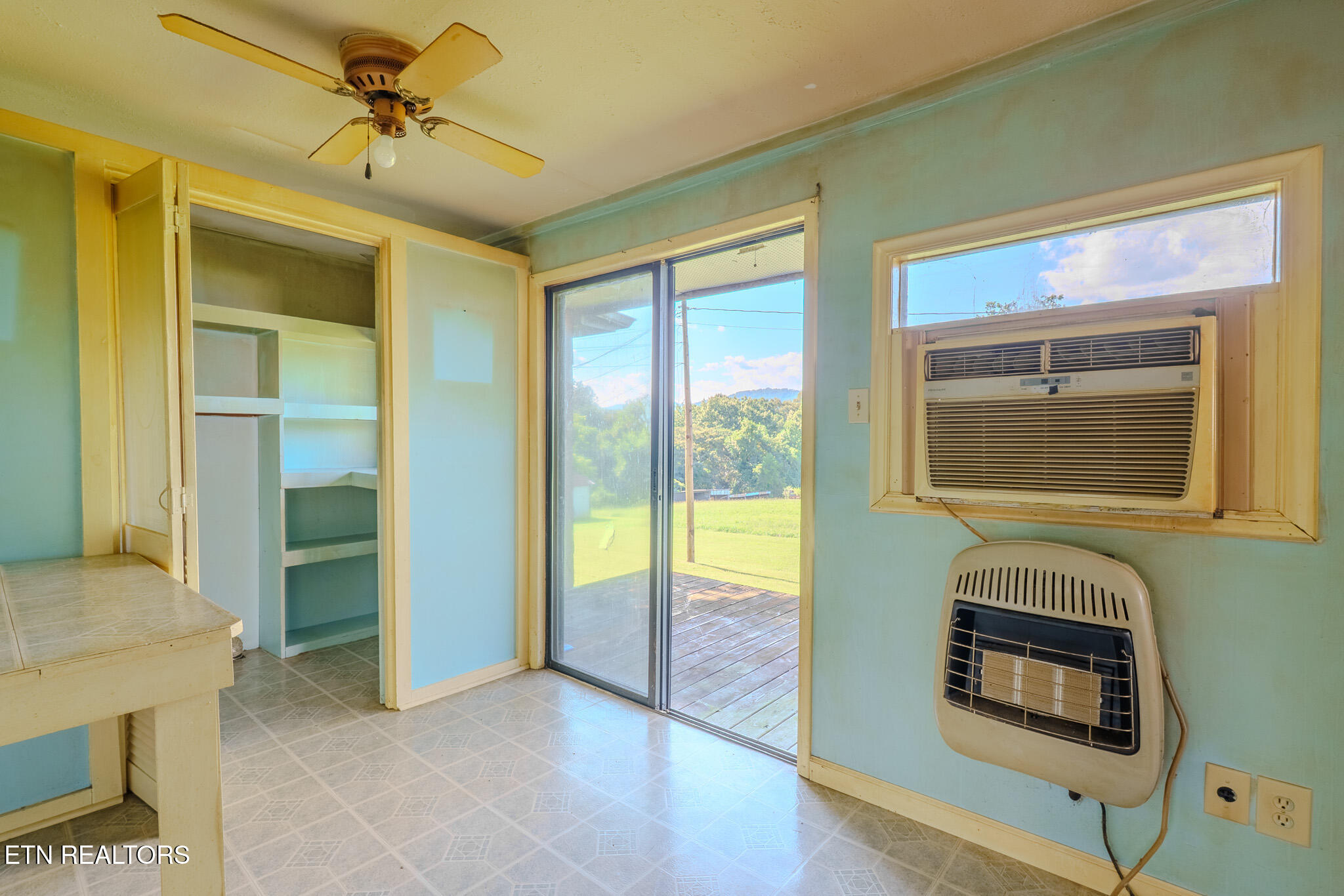 275 Camp Ridge Road Lafollette TN 37766