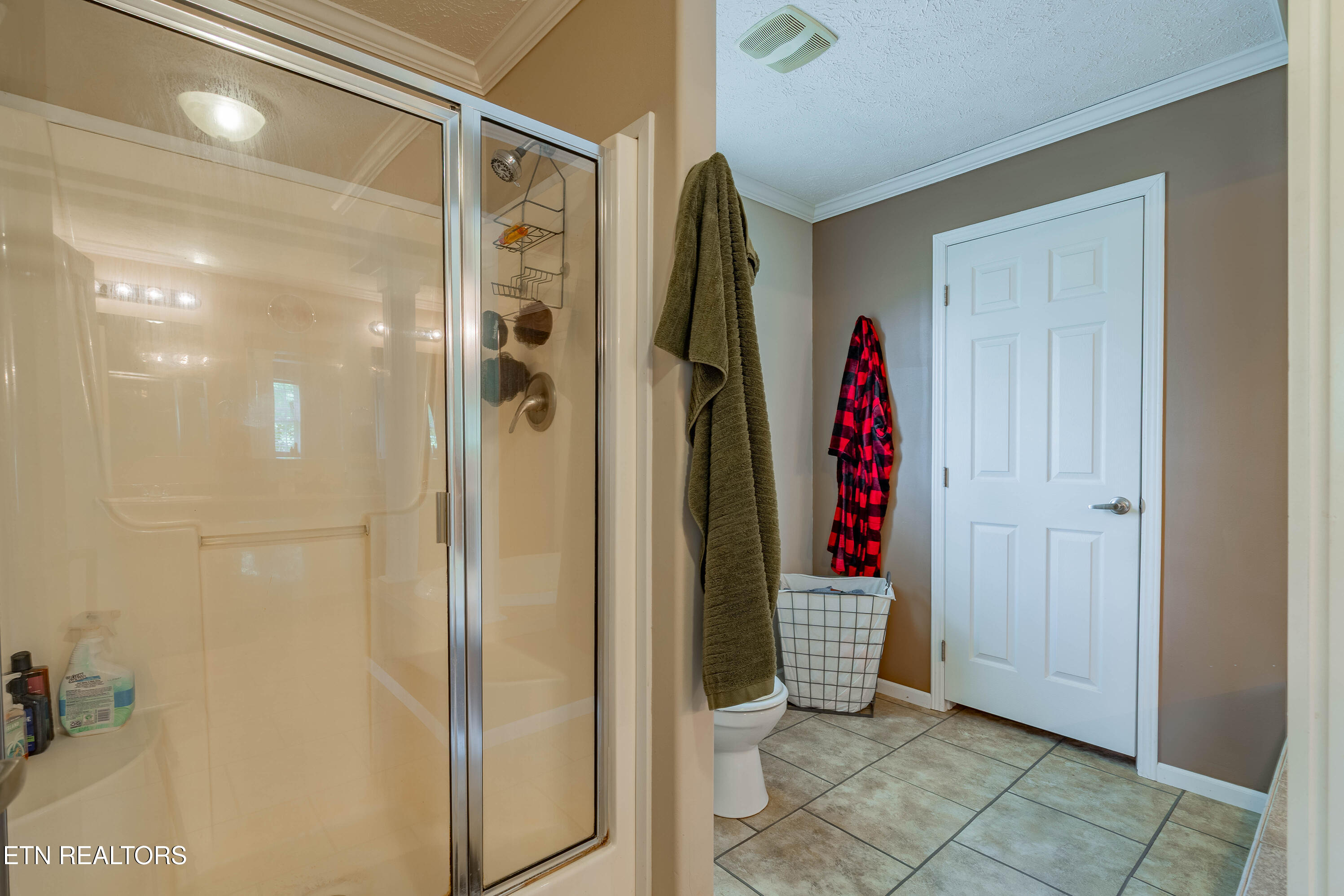 338 Old Clear Branch Lane Rocky Top TN 37769