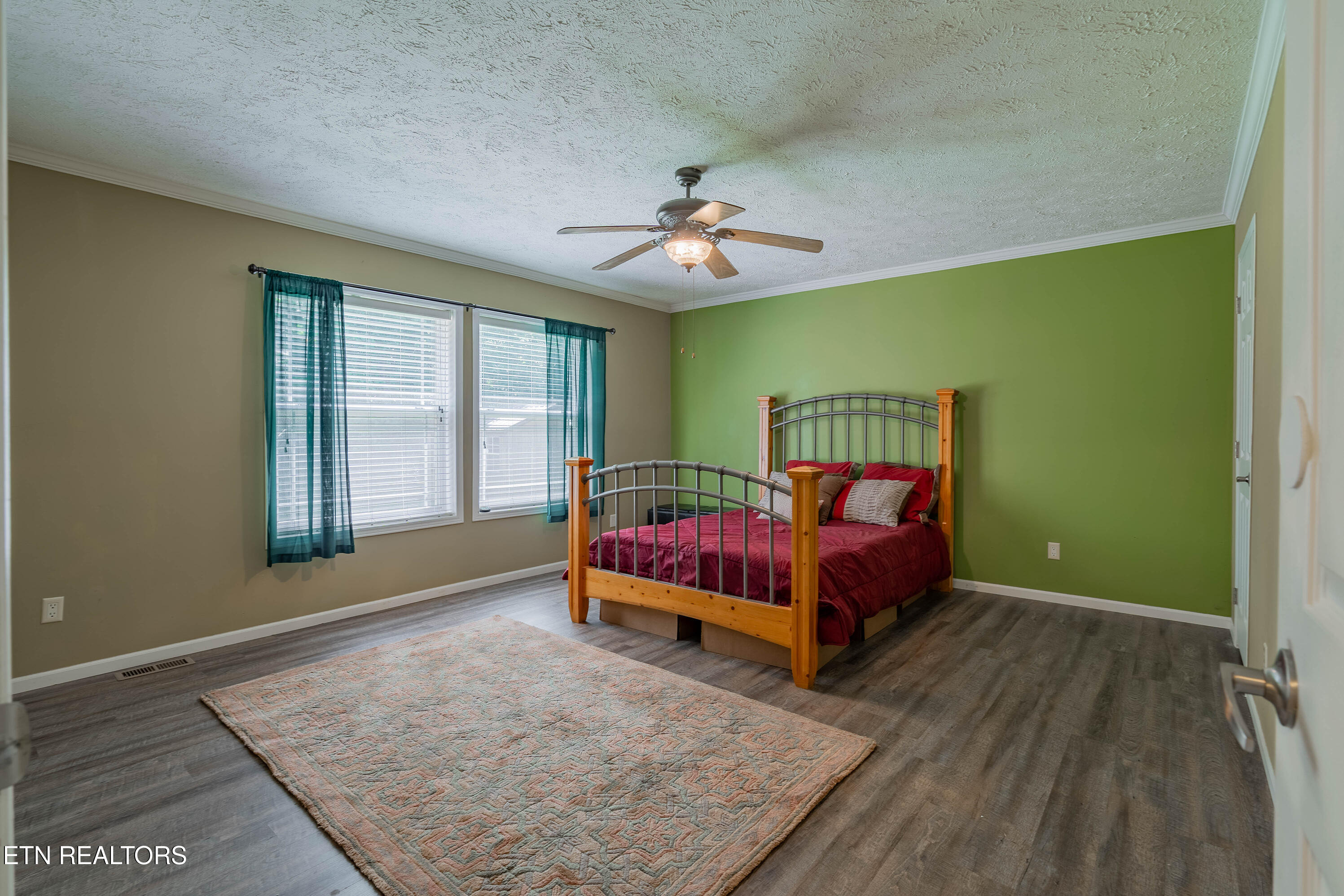 338 Old Clear Branch Lane Rocky Top TN 37769