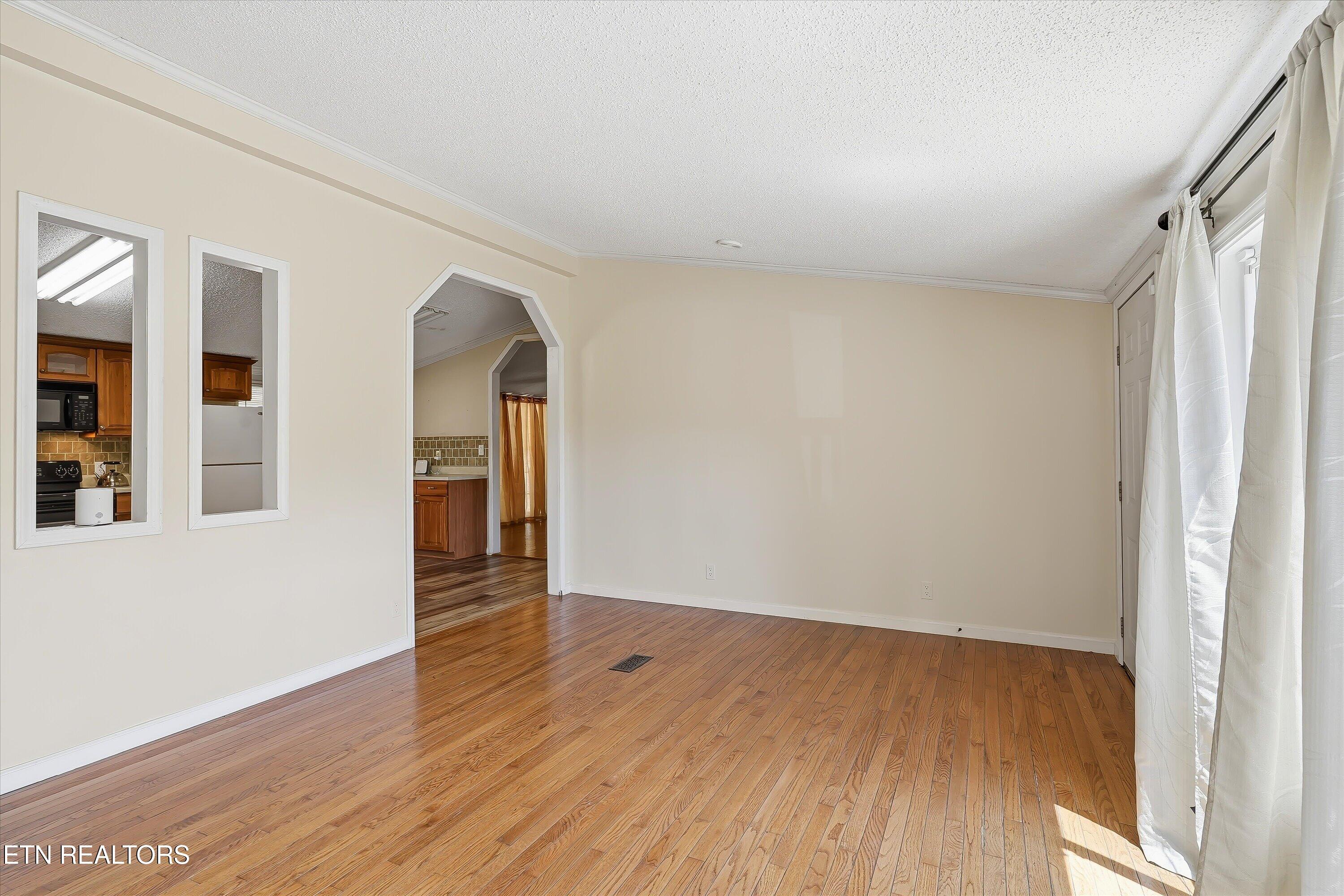 98 Cal Dobson Trail Greeneville TN 37743