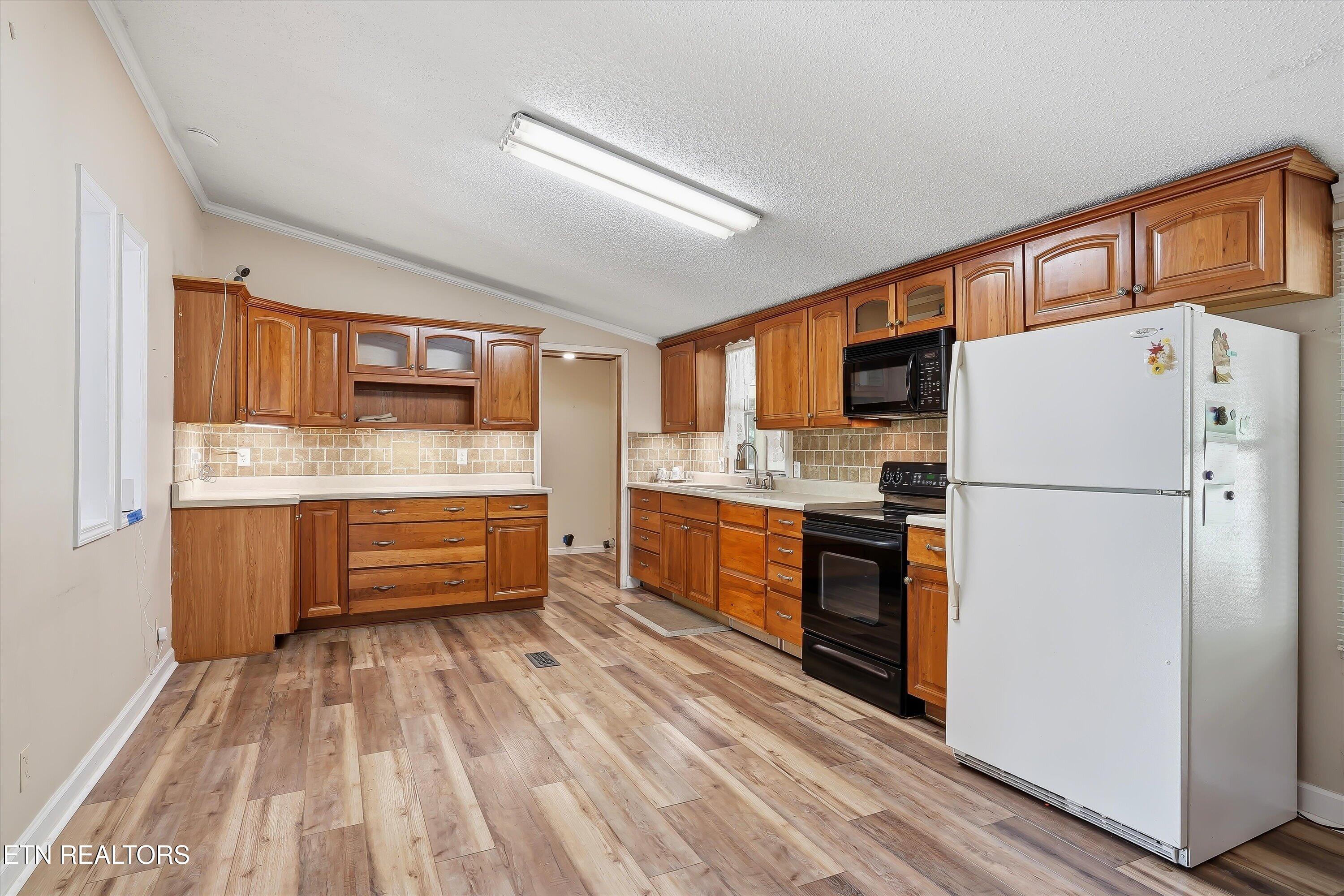 98 Cal Dobson Trail Greeneville TN 37743