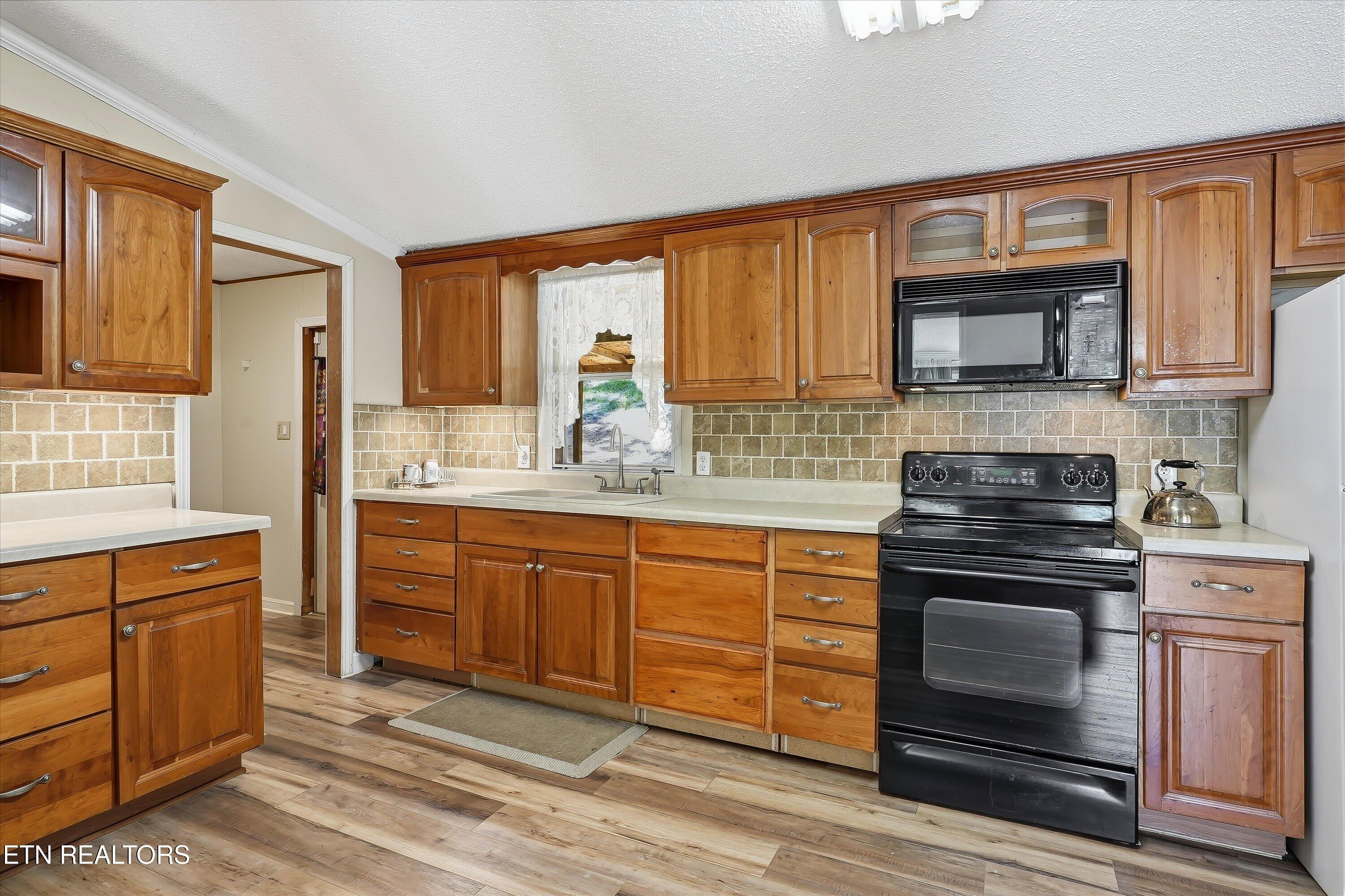 98 Cal Dobson Trail Greeneville TN 37743