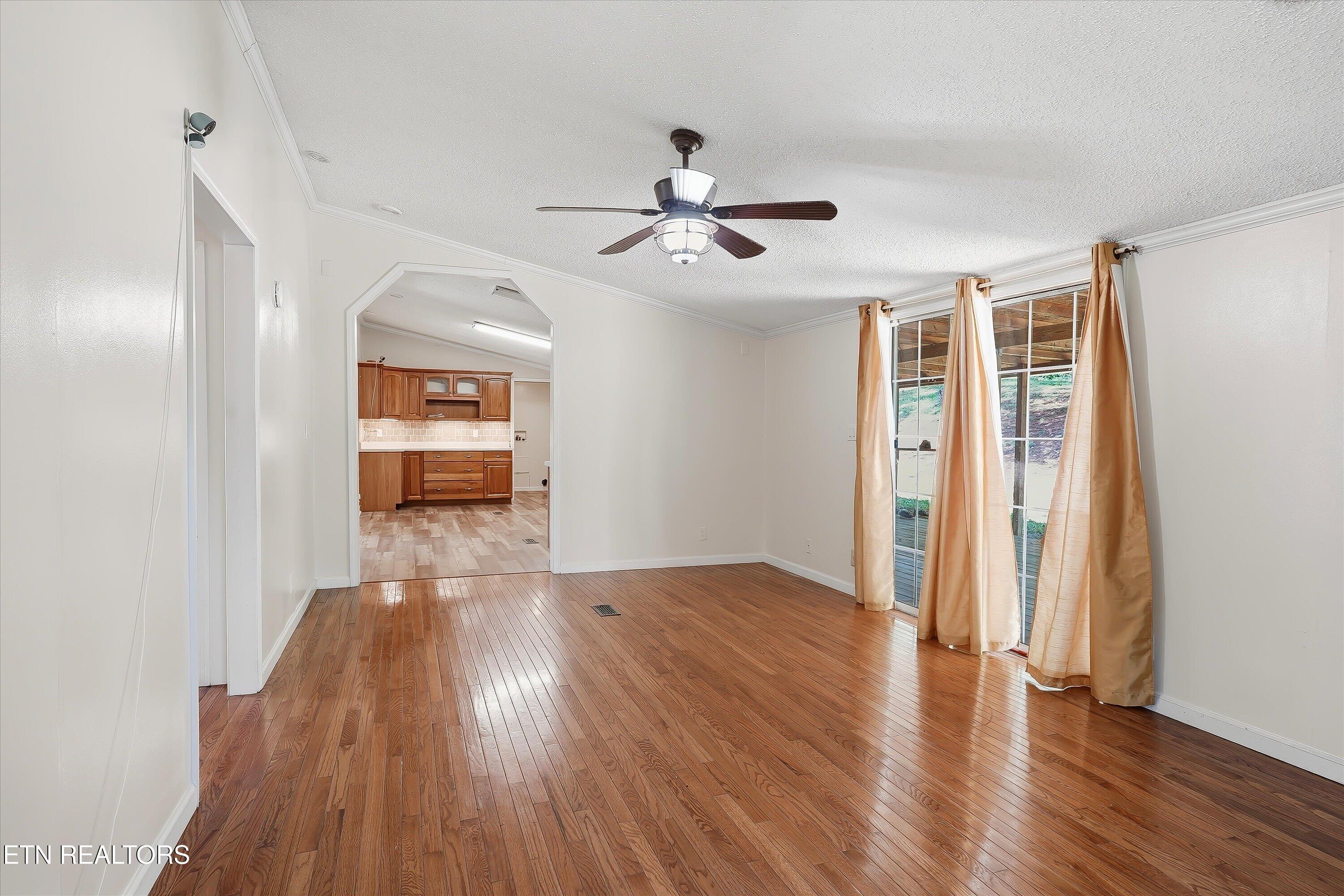 98 Cal Dobson Trail Greeneville TN 37743