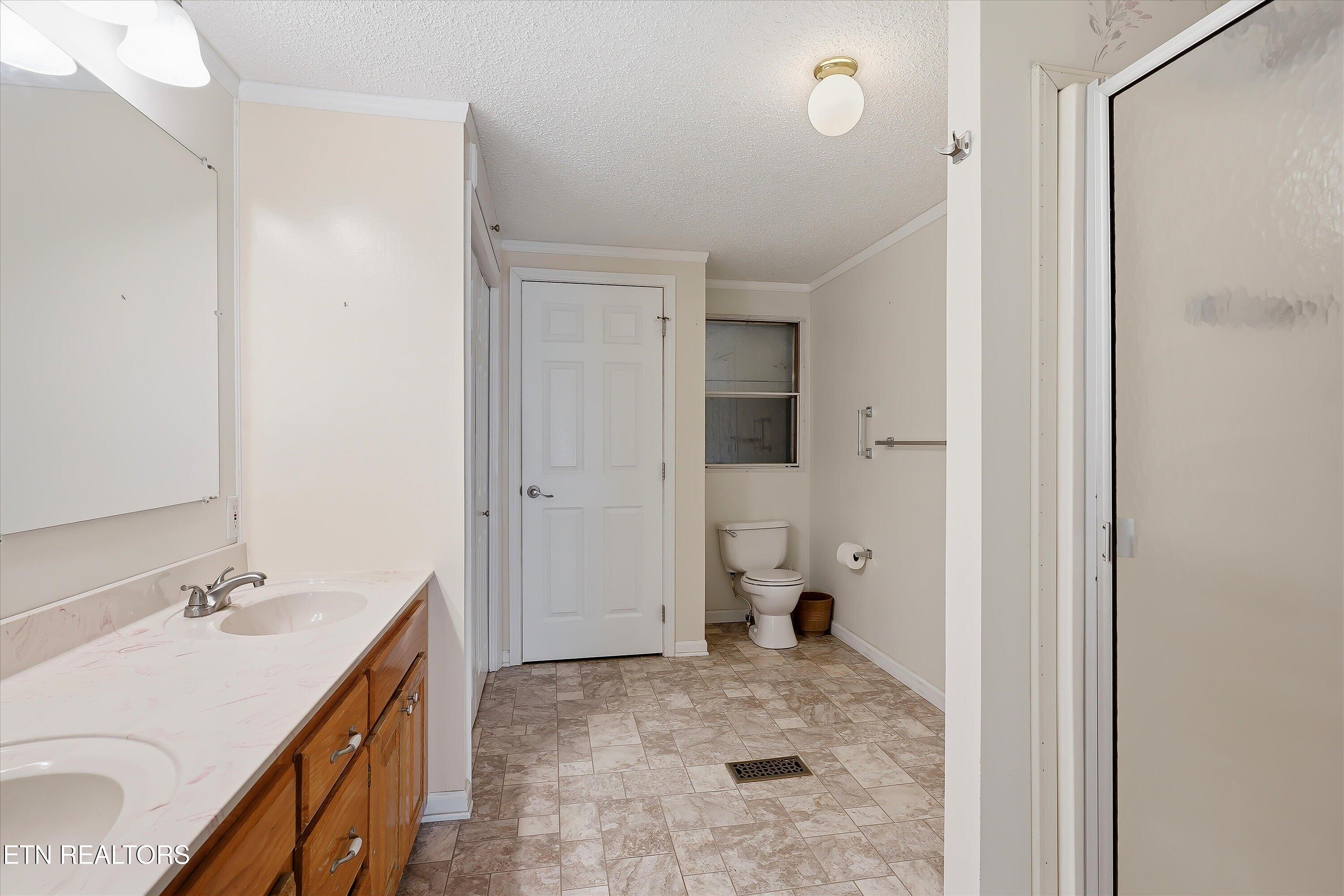98 Cal Dobson Trail Greeneville TN 37743