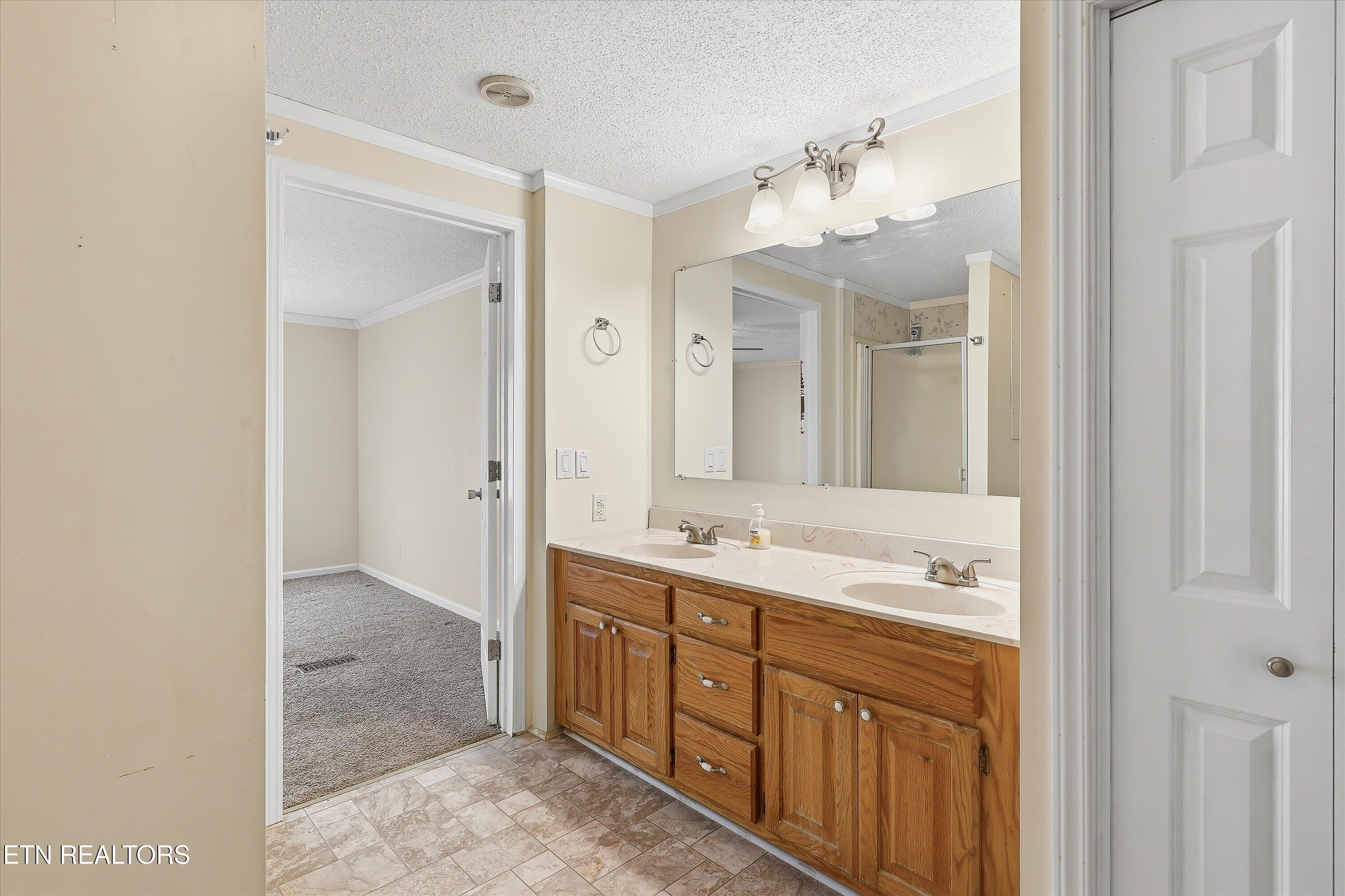 98 Cal Dobson Trail Greeneville TN 37743