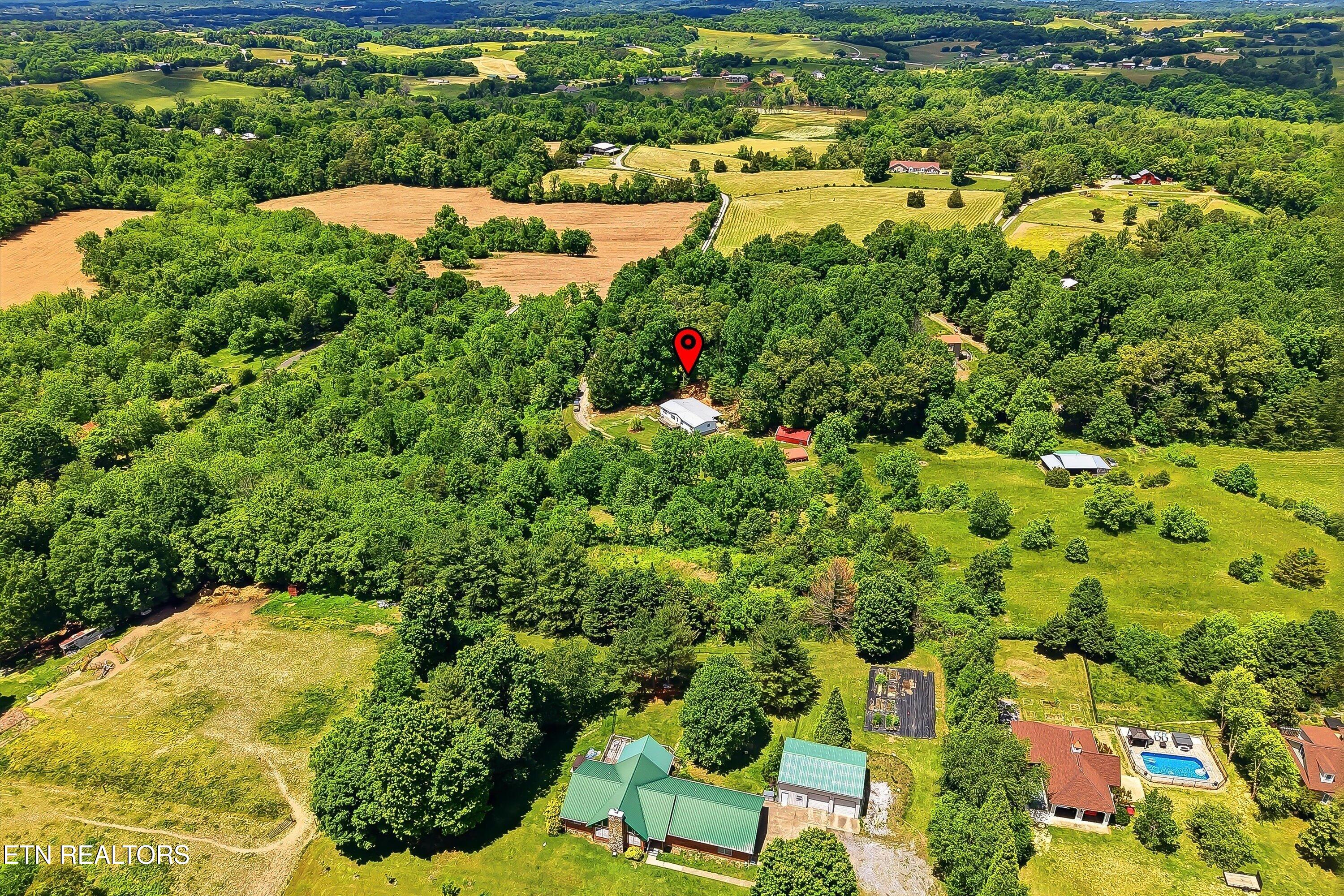 98 Cal Dobson Trail Greeneville TN 37743