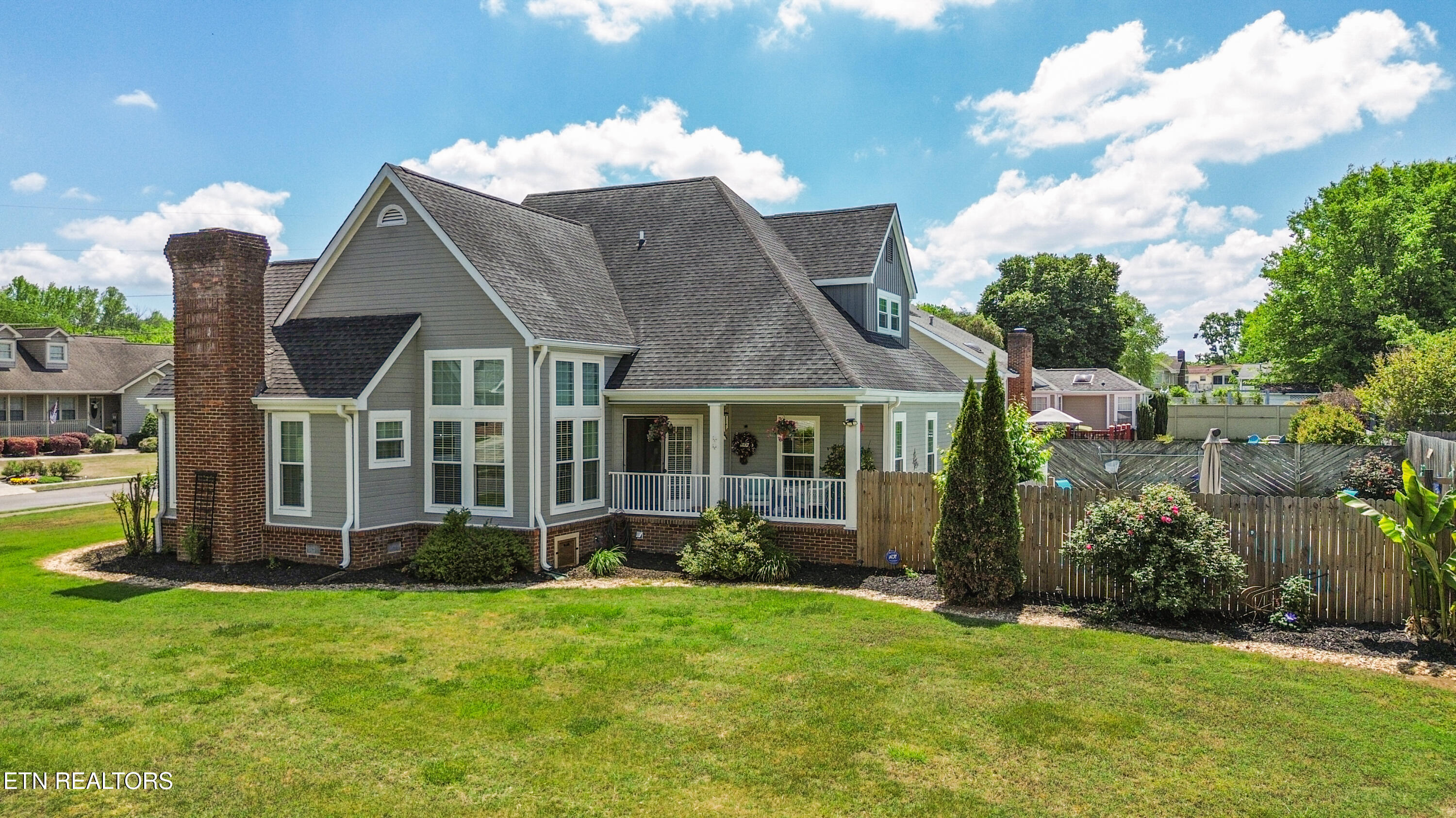 215 NW Hunters Run Circle Cleveland TN 37312