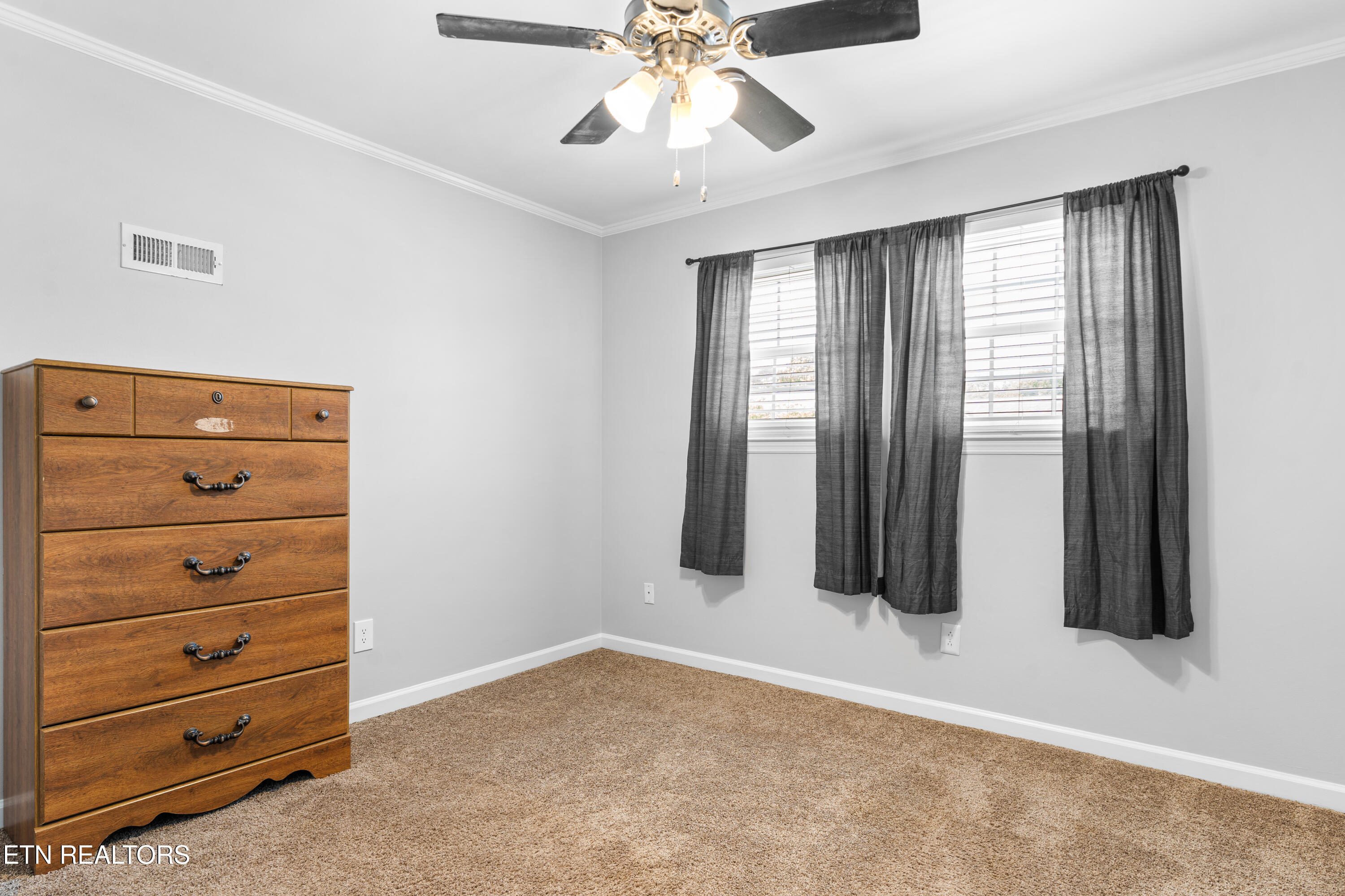 215 NW Hunters Run Circle Cleveland TN 37312