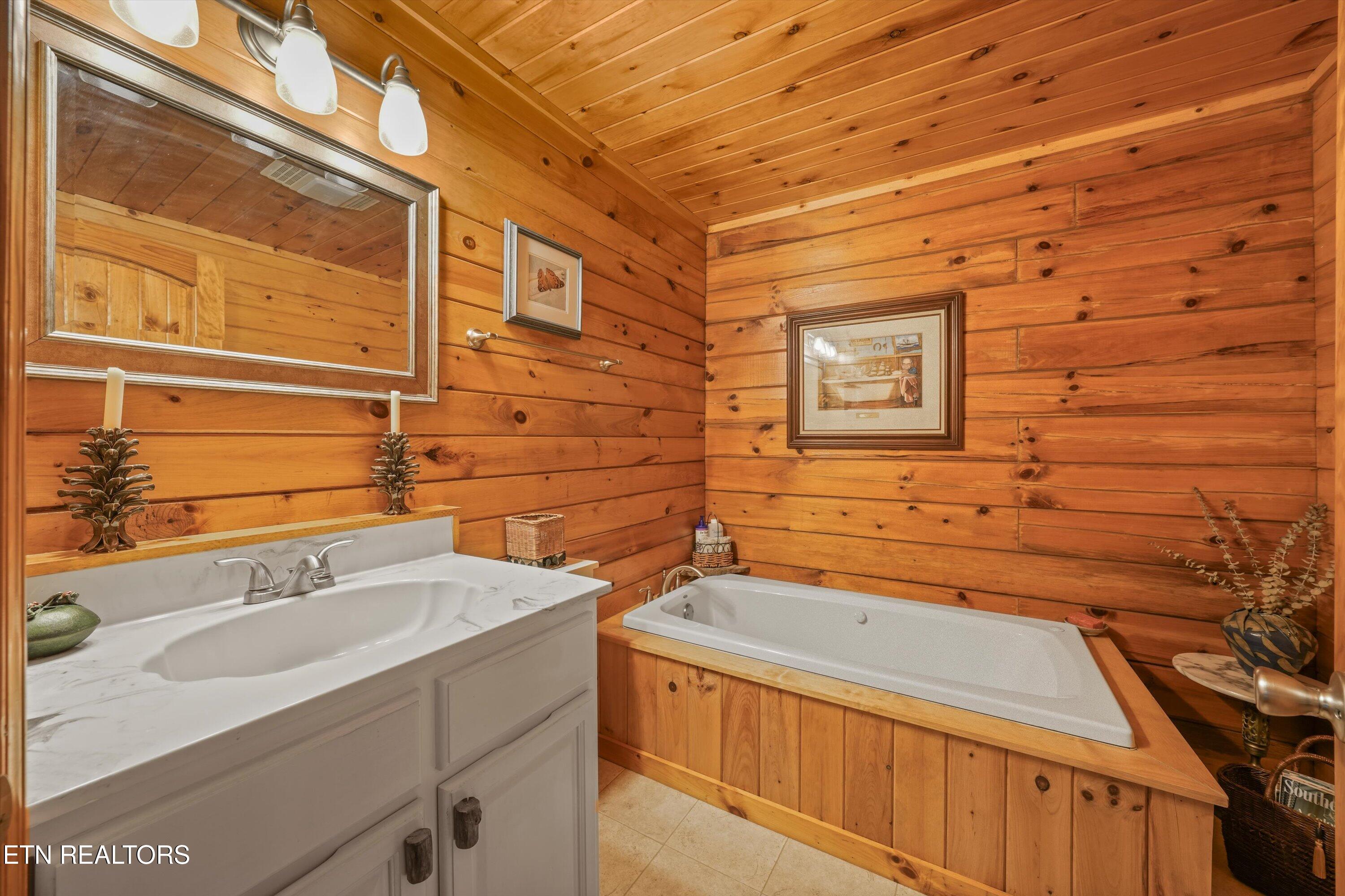 7043 Dogwood Road Grandview TN 37337