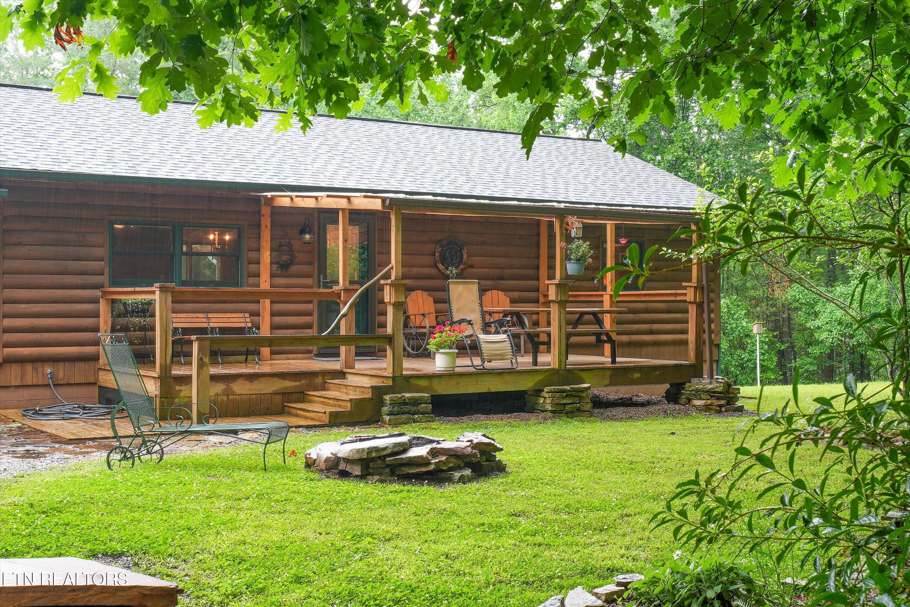 7043 Dogwood Road Grandview TN 37337