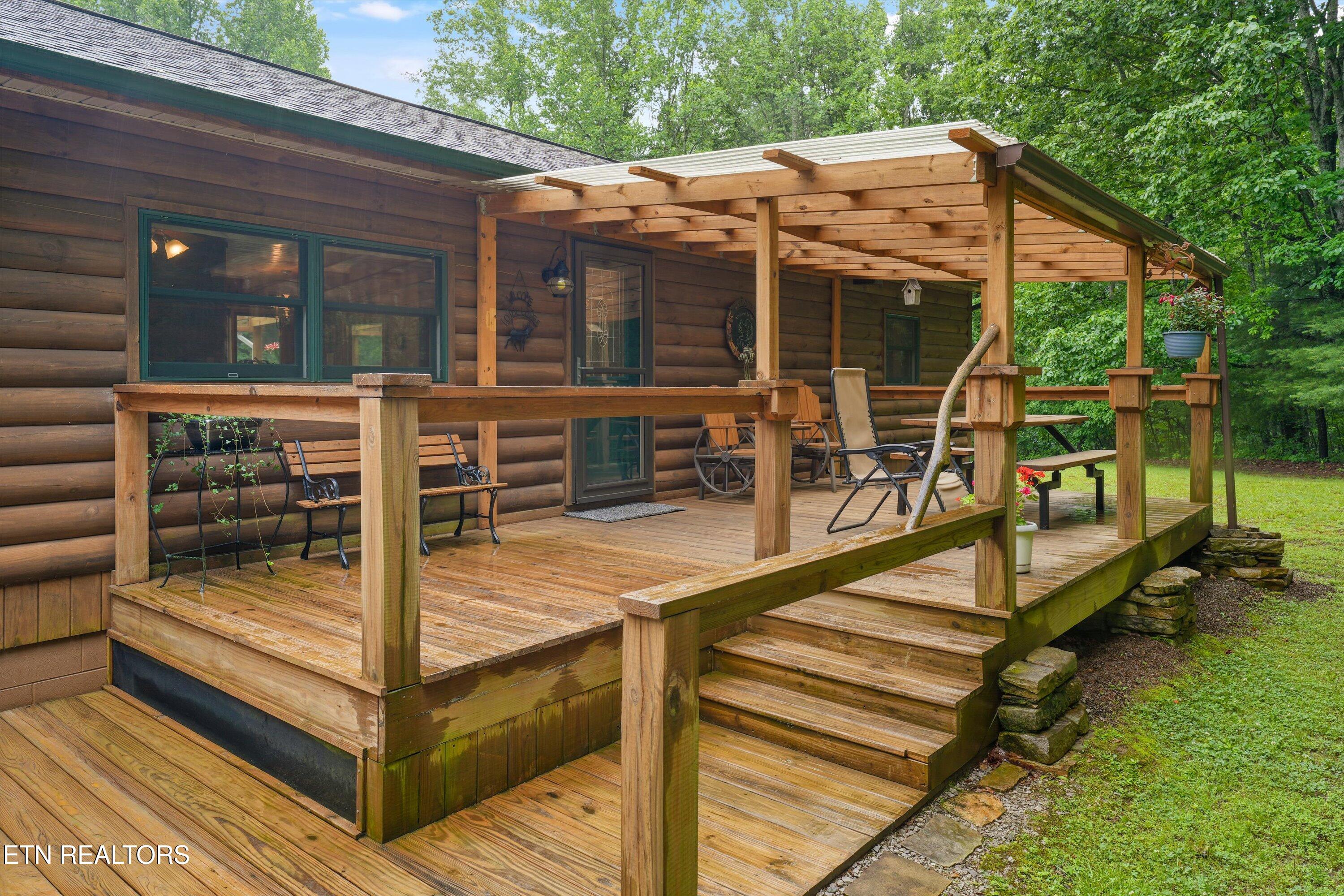 7043 Dogwood Road Grandview TN 37337