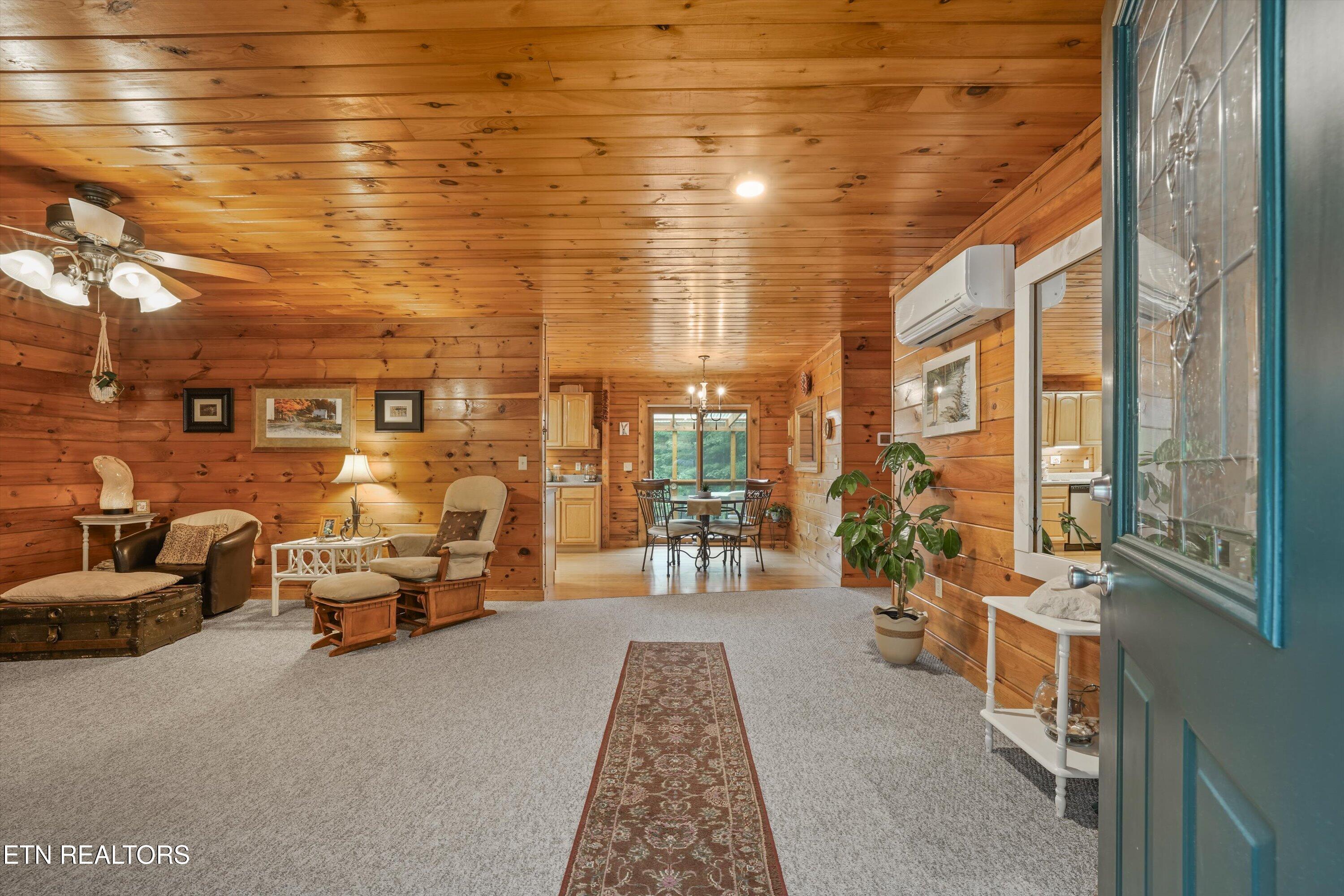 7043 Dogwood Road Grandview TN 37337