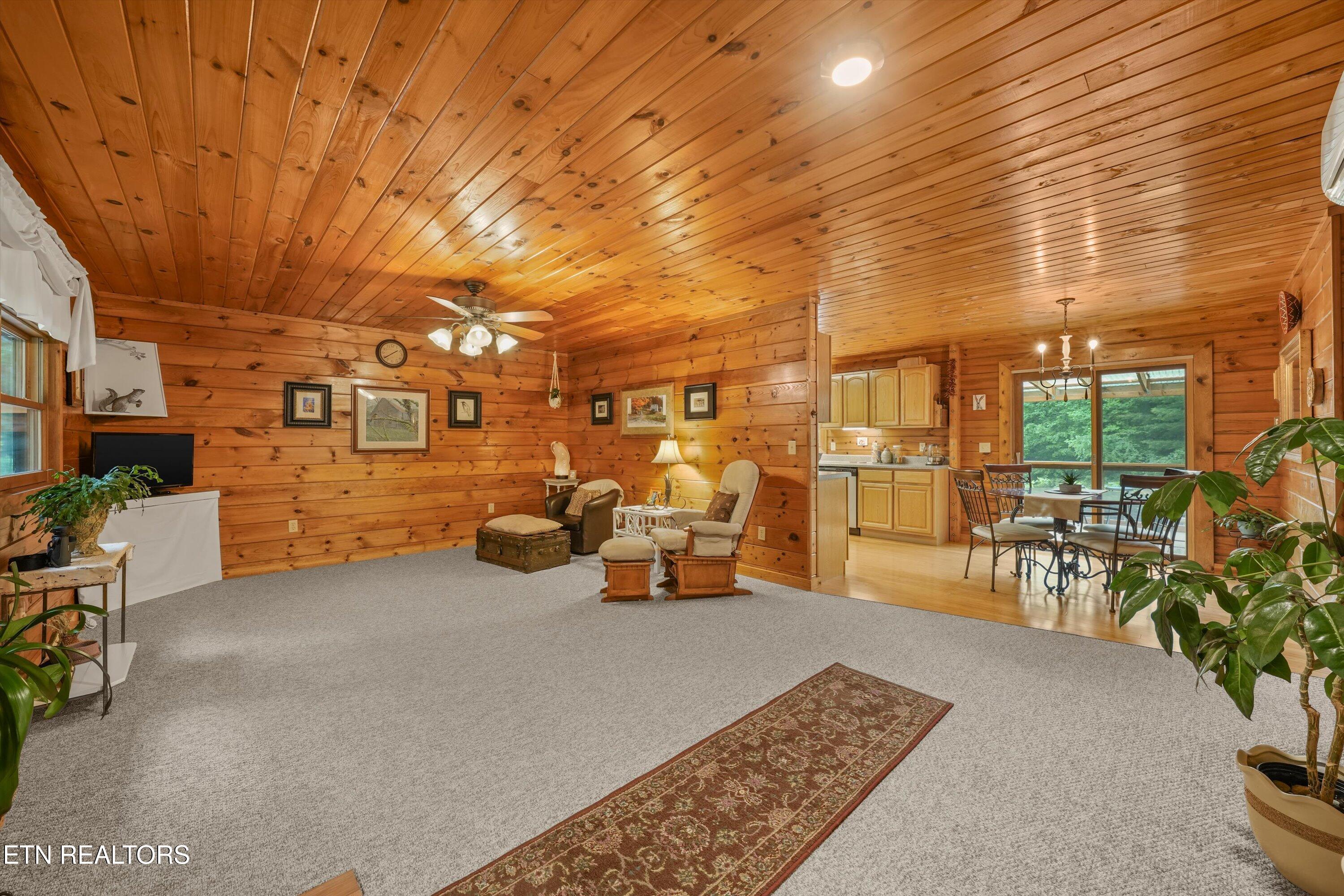 7043 Dogwood Road Grandview TN 37337