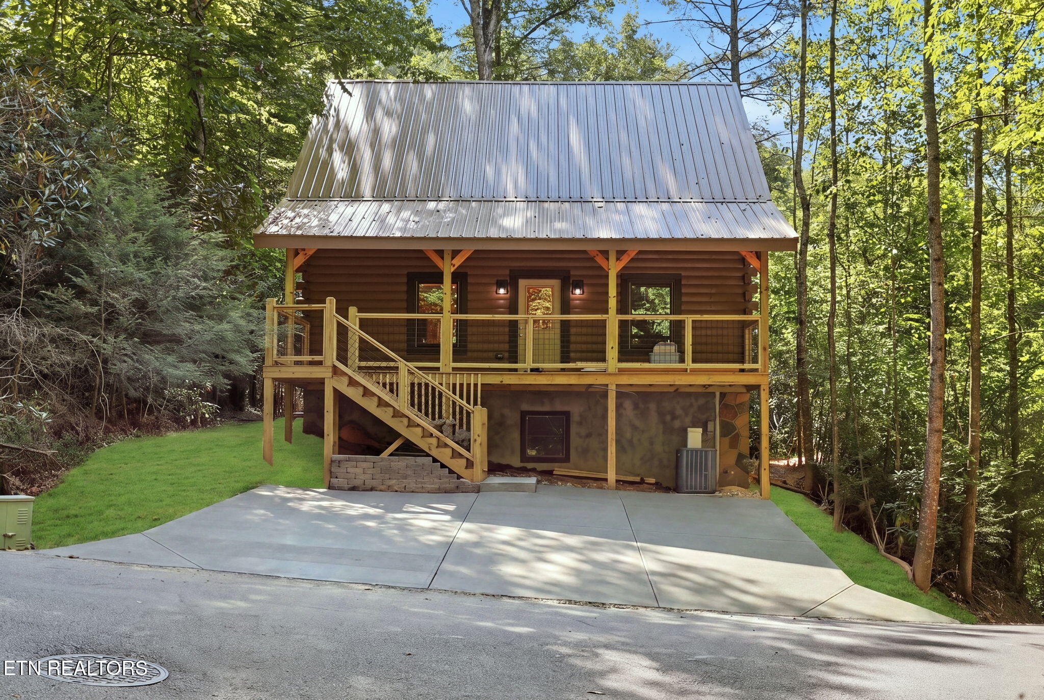 1607 Mountain Shadow Way Gatlinburg TN 37738