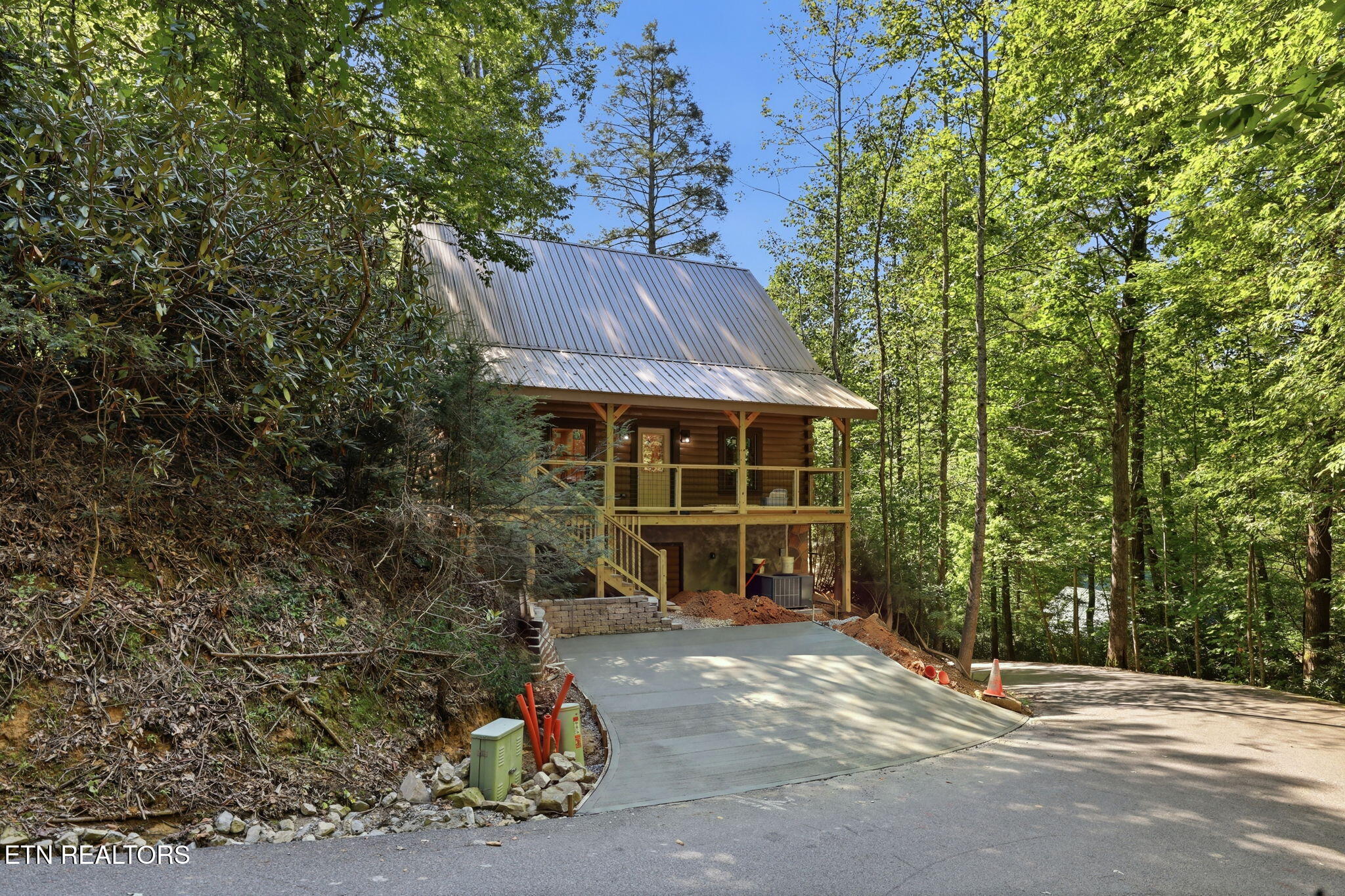 1607 Mountain Shadow Way Gatlinburg TN 37738