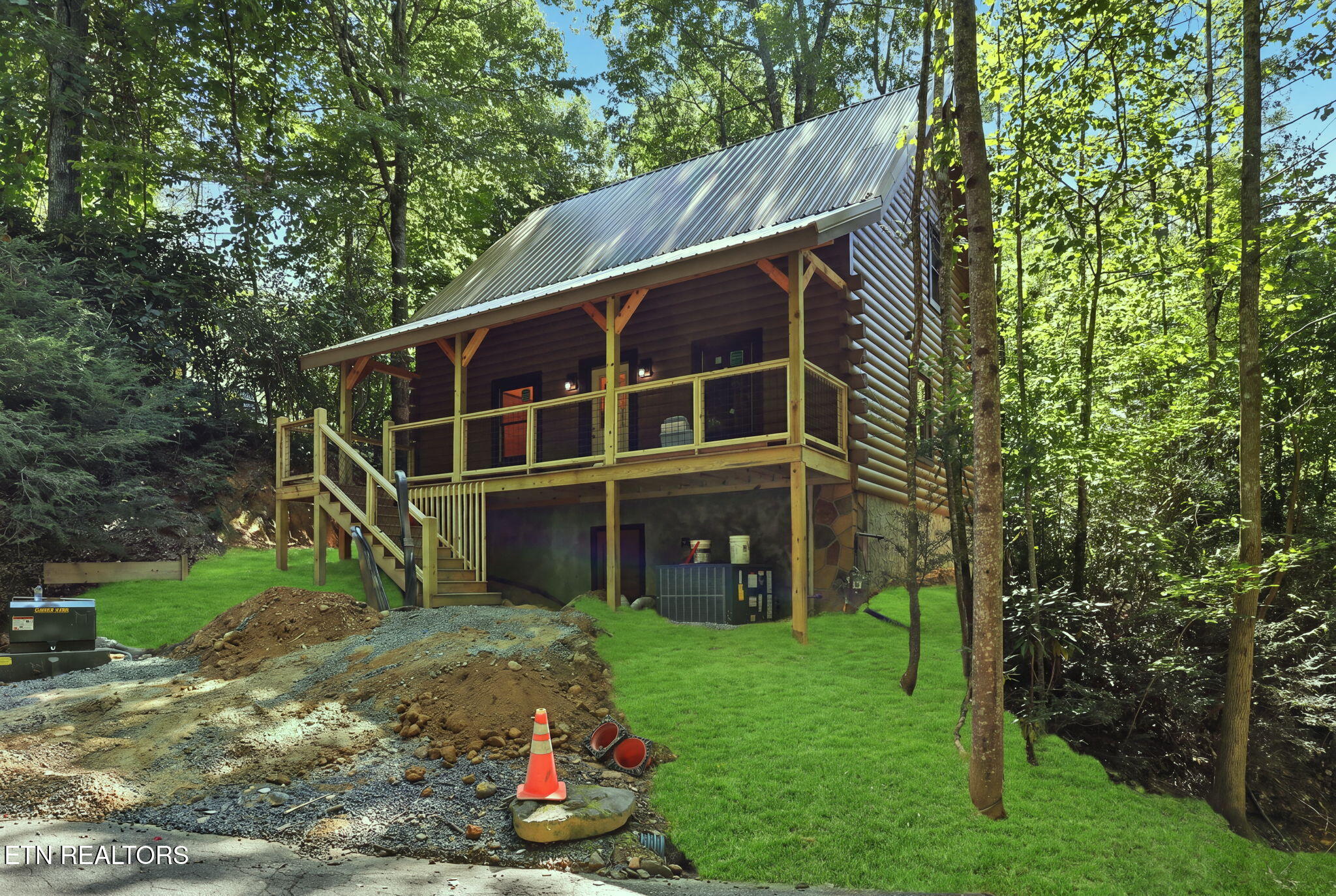 1607 Mountain Shadow Way Gatlinburg TN 37738
