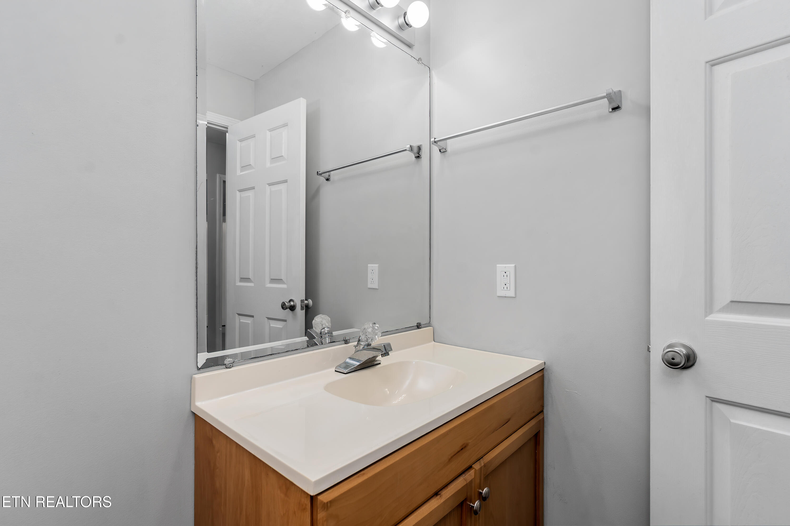 6125 Bingham Lane Maryville TN 37801