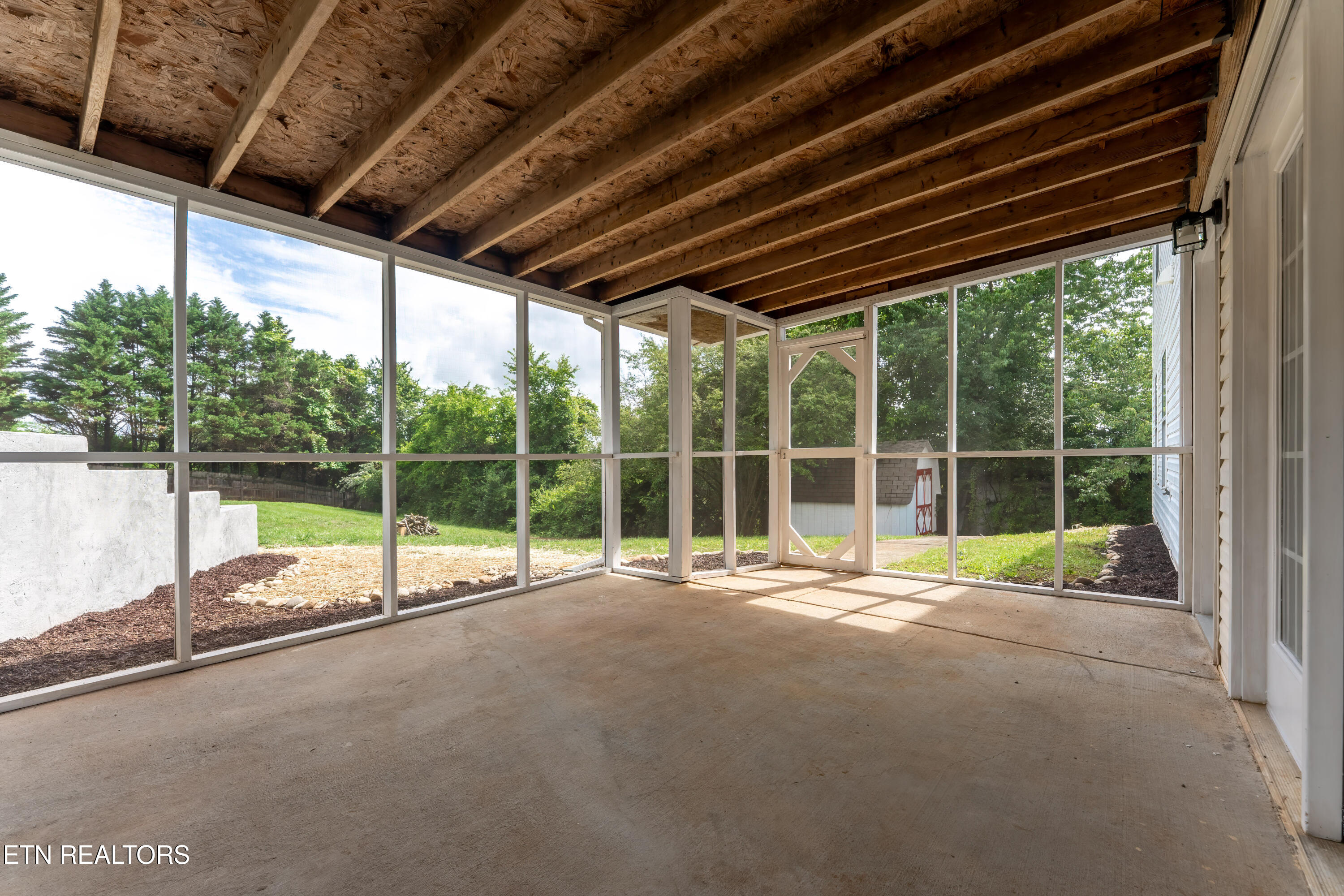 6125 Bingham Lane Maryville TN 37801