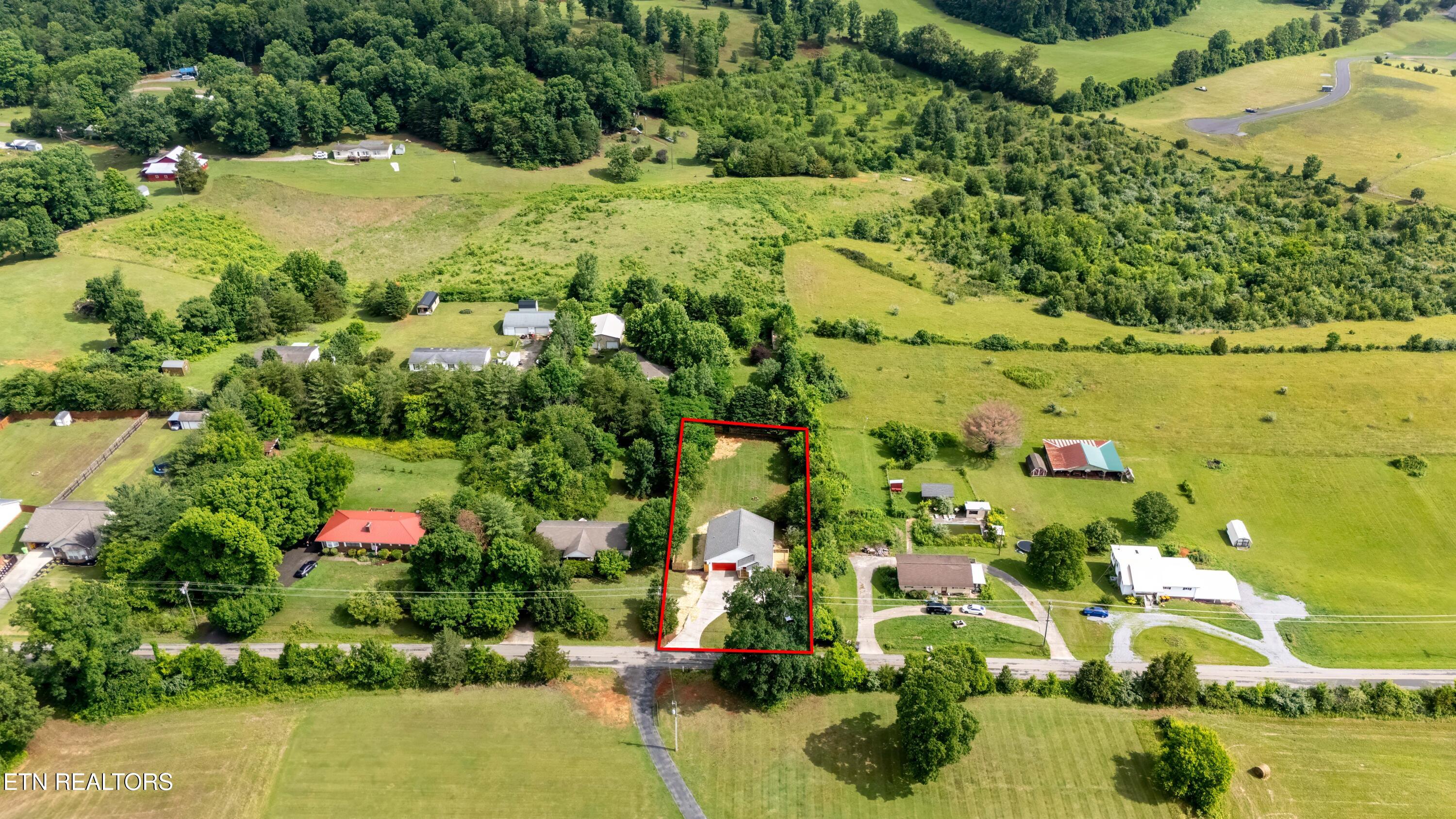 6125 Bingham Lane Maryville TN 37801