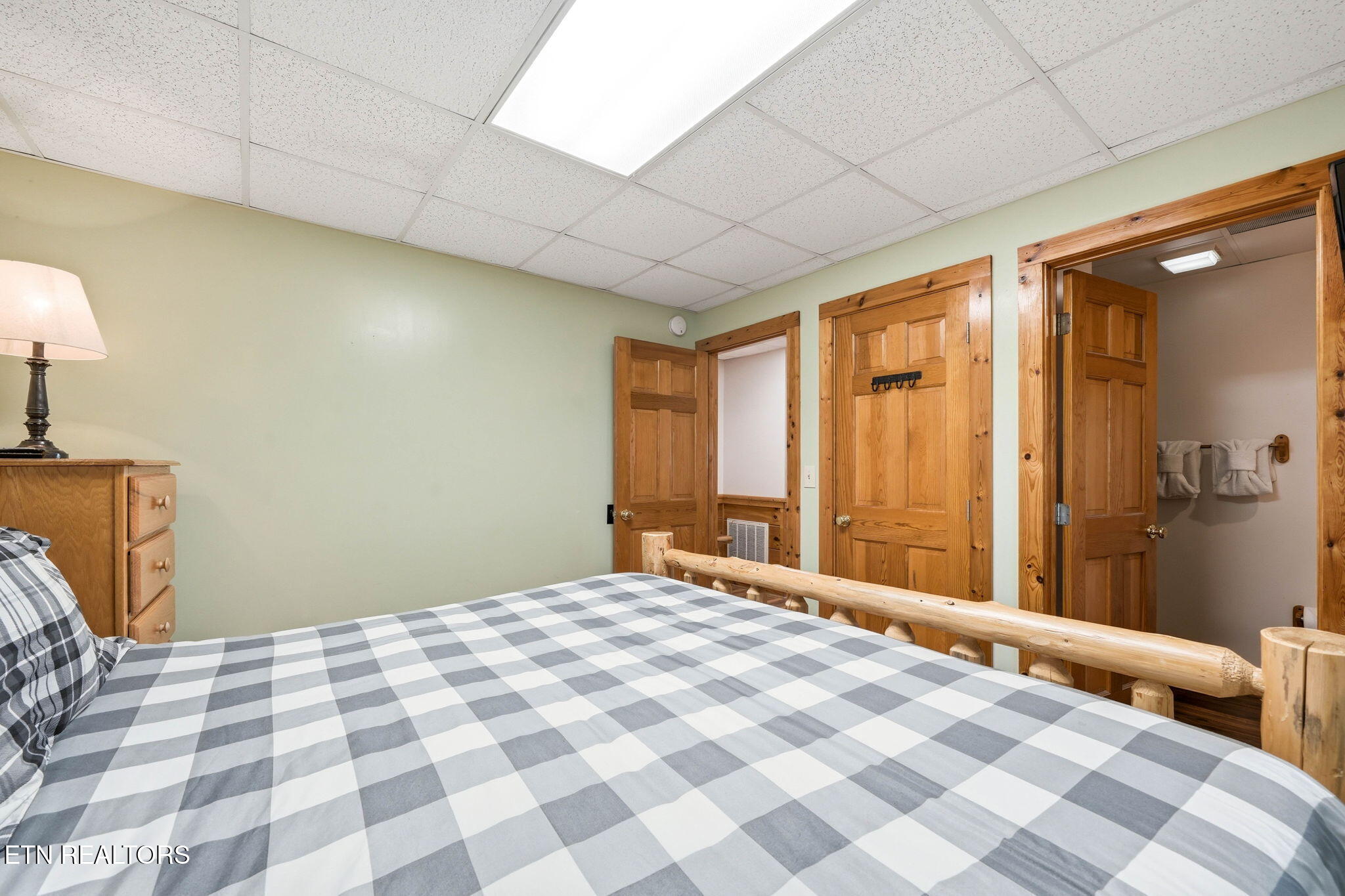 534 Chickasaw Gap Way Pigeon Forge TN 37863