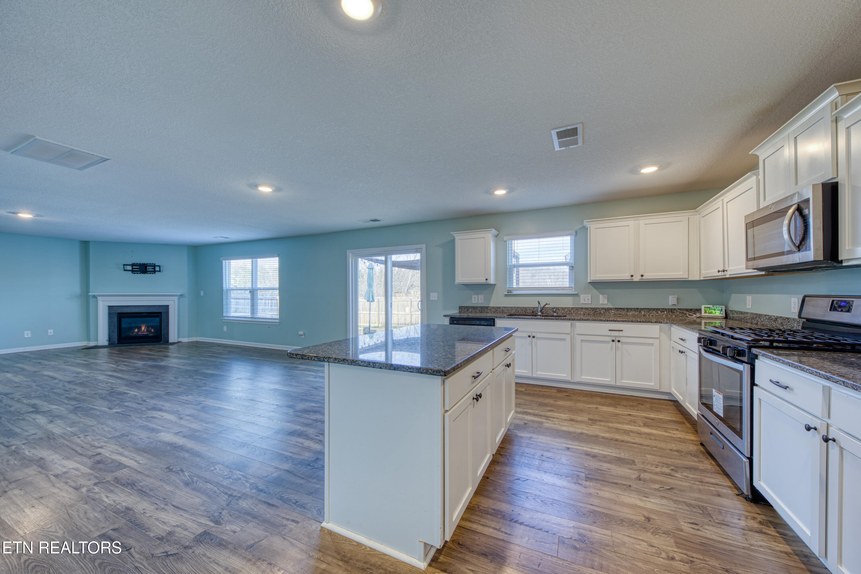 9313 Avian Forest Lane Heiskell TN 37754