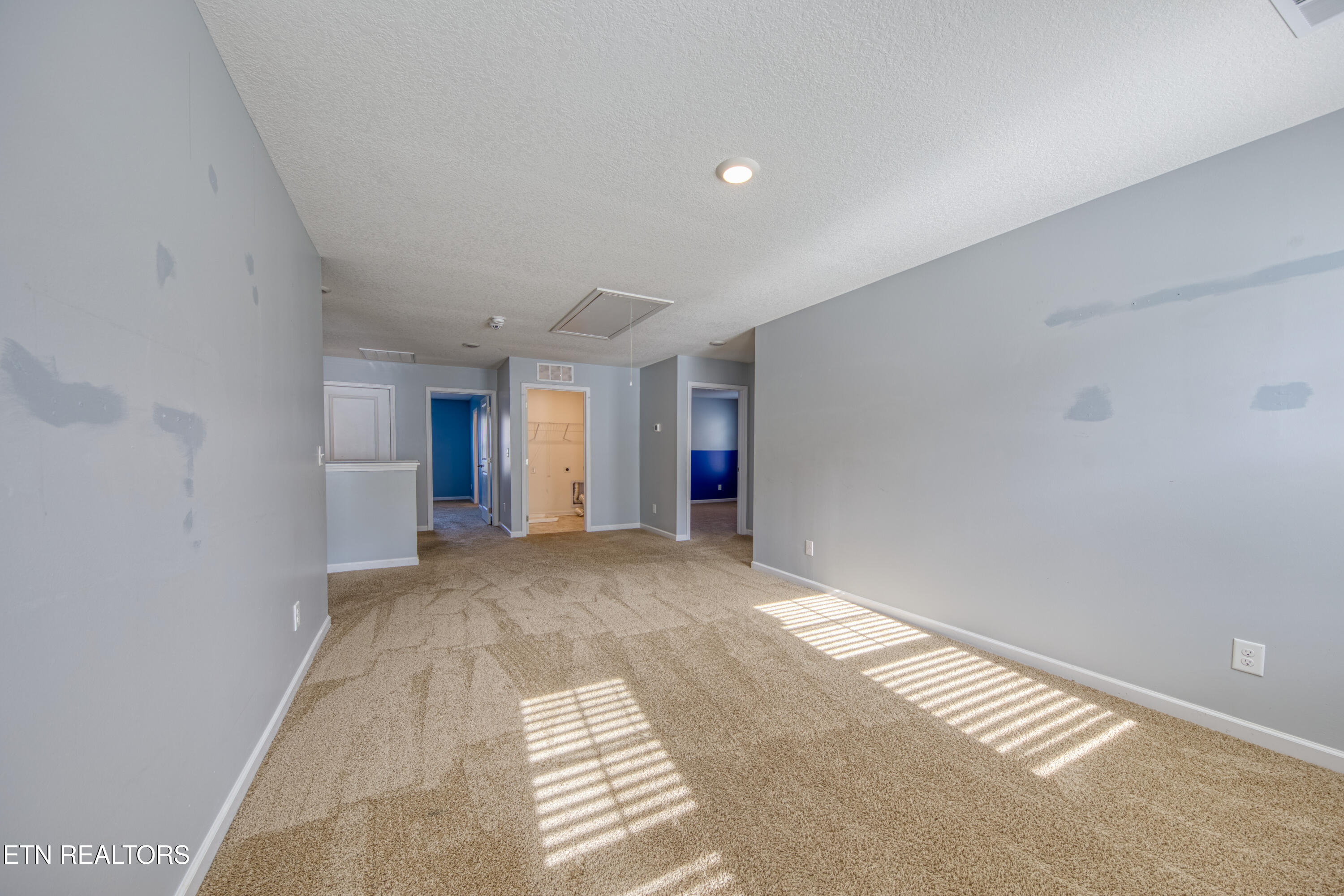 9313 Avian Forest Lane Heiskell TN 37754