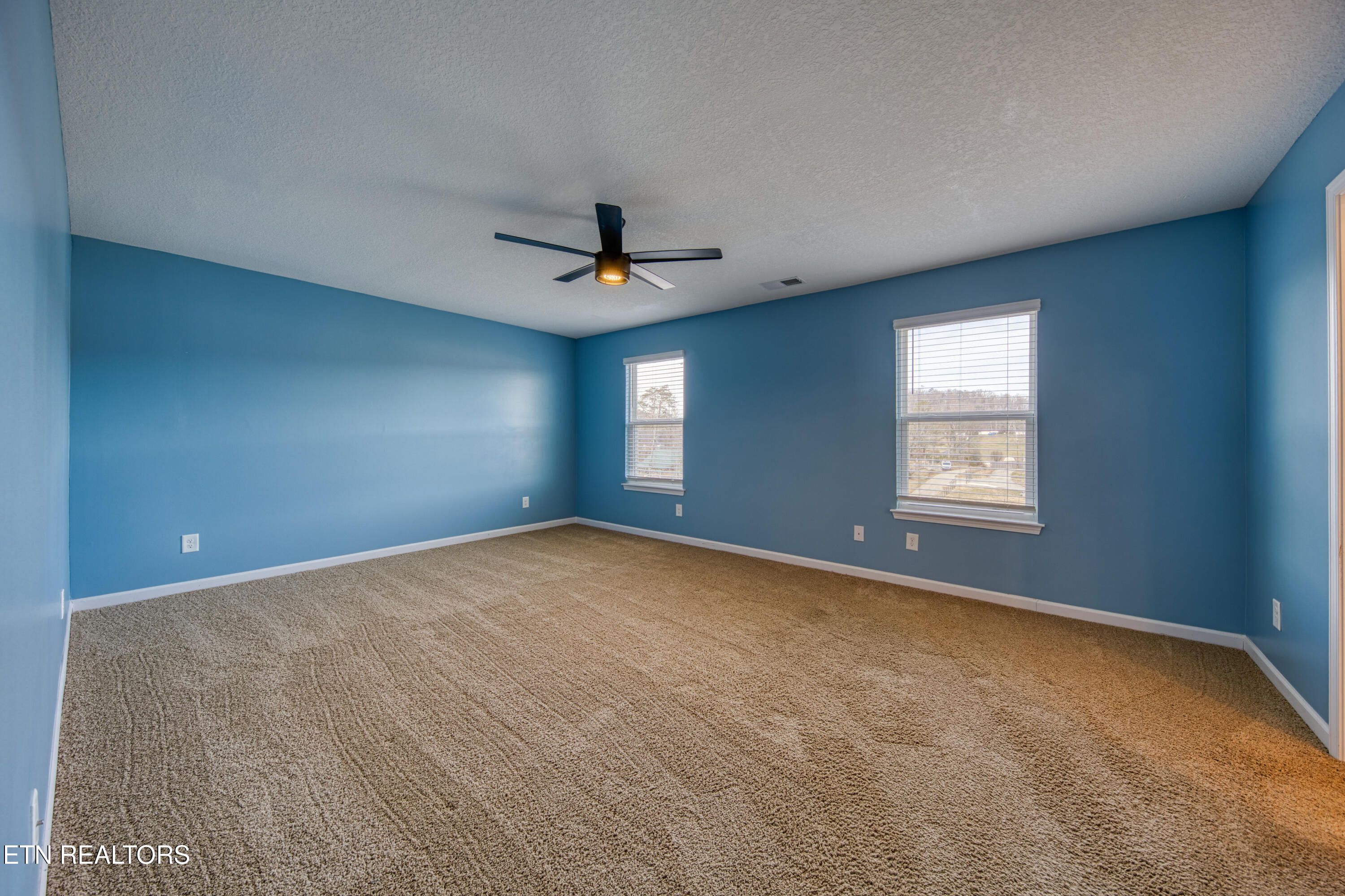 9313 Avian Forest Lane Heiskell TN 37754