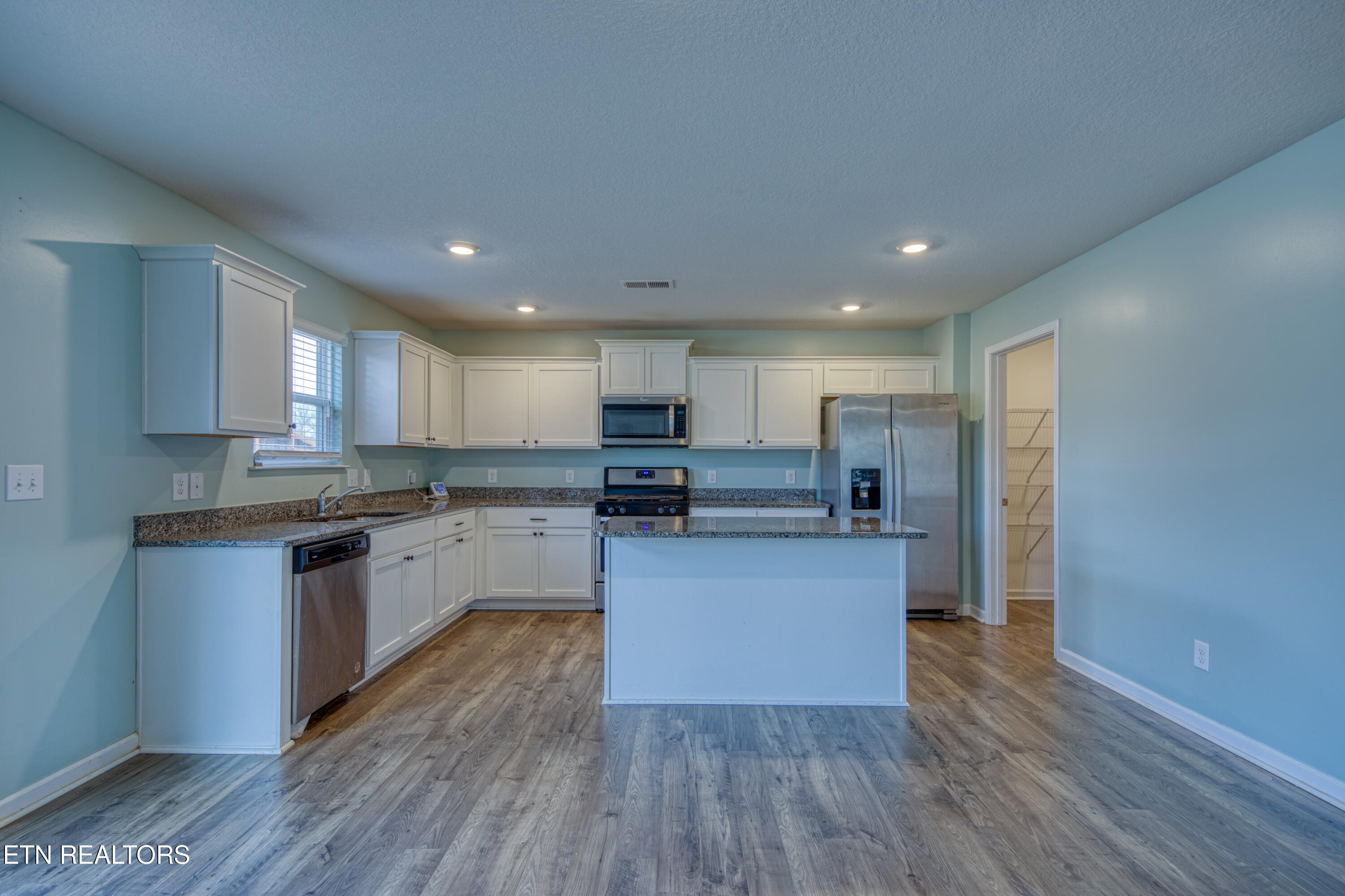 9313 Avian Forest Lane Heiskell TN 37754