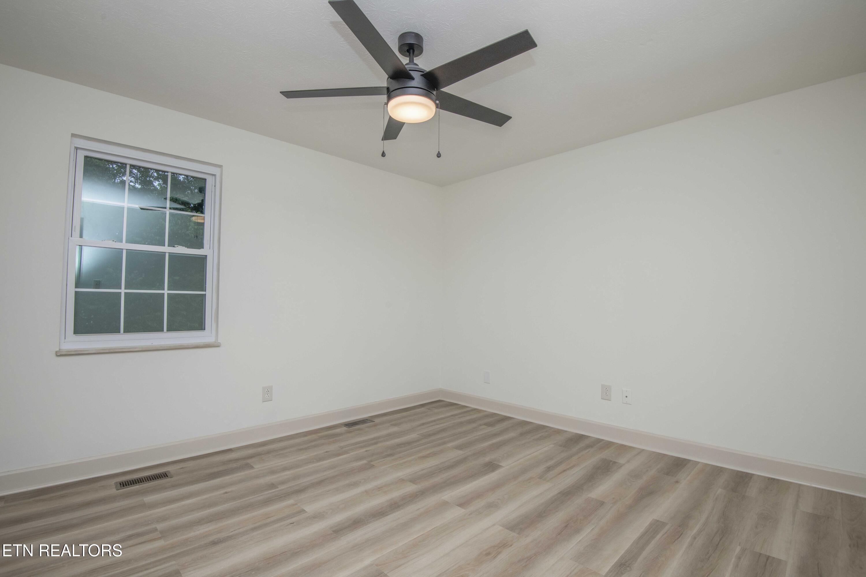 805 Denise Court Powell TN 37849
