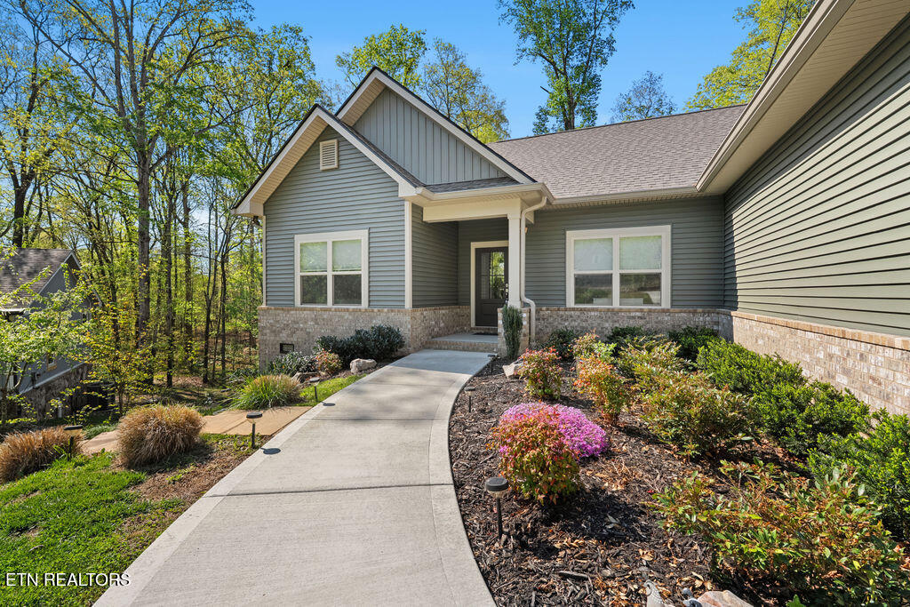 171 Oostanali Trace Loudon TN 37774