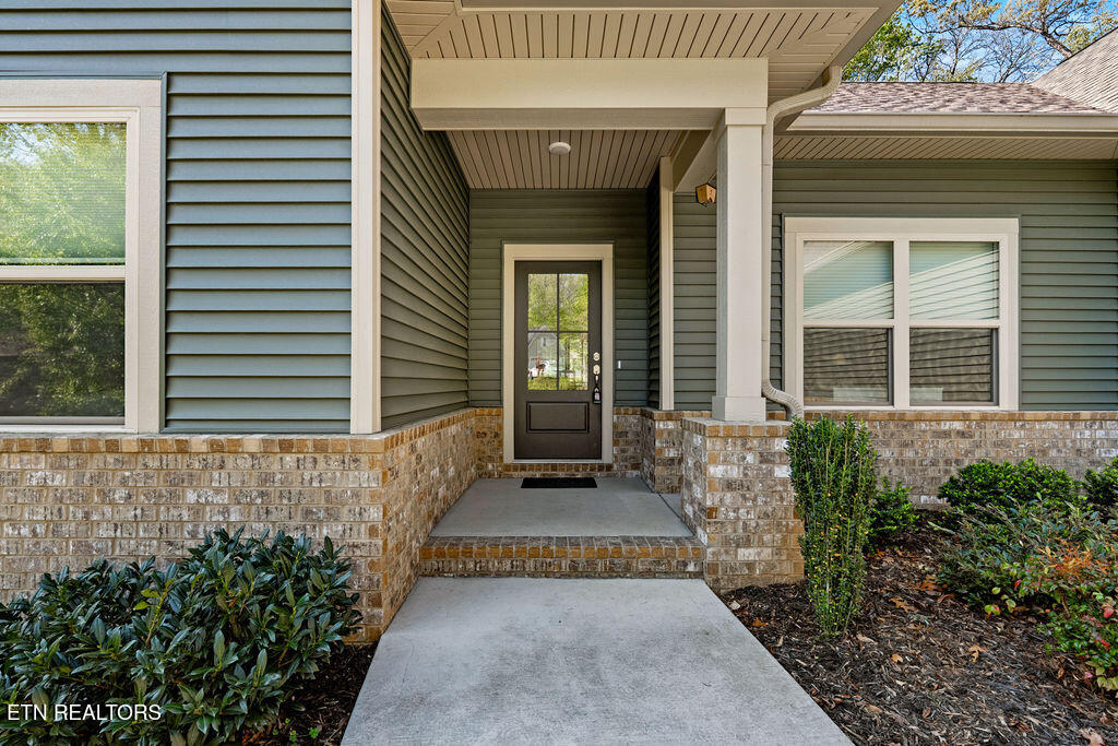 171 Oostanali Trace Loudon TN 37774