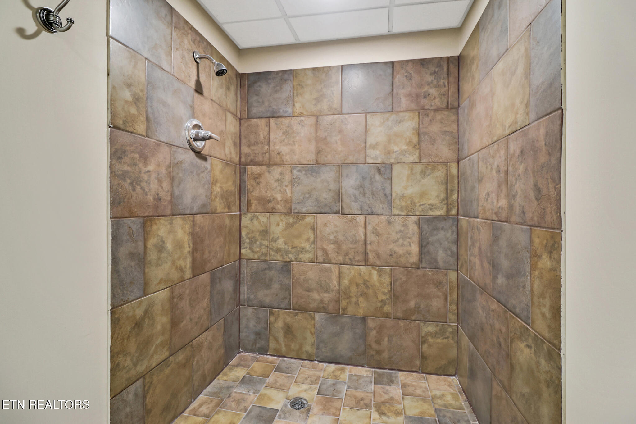 254 Sherwood Forest Road Livingston TN 38570