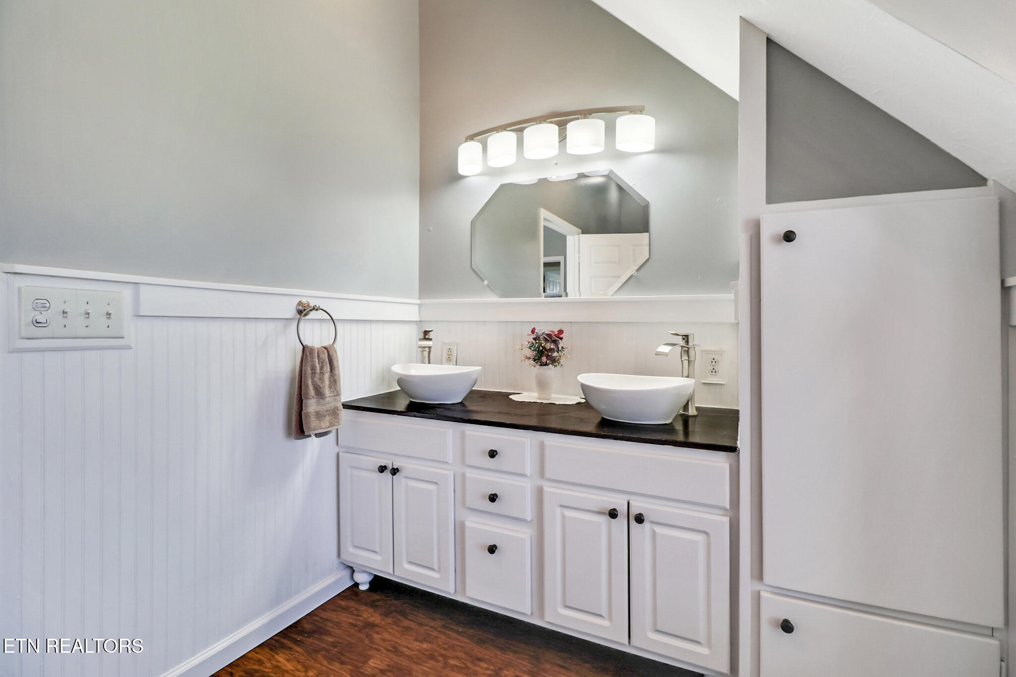 254 Sherwood Forest Road Livingston TN 38570