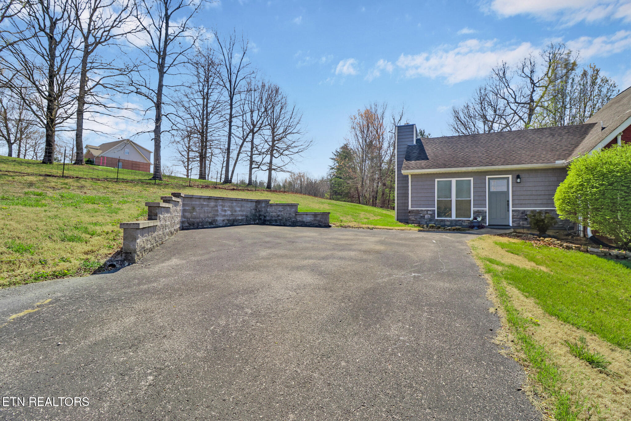 254 Sherwood Forest Road Livingston TN 38570