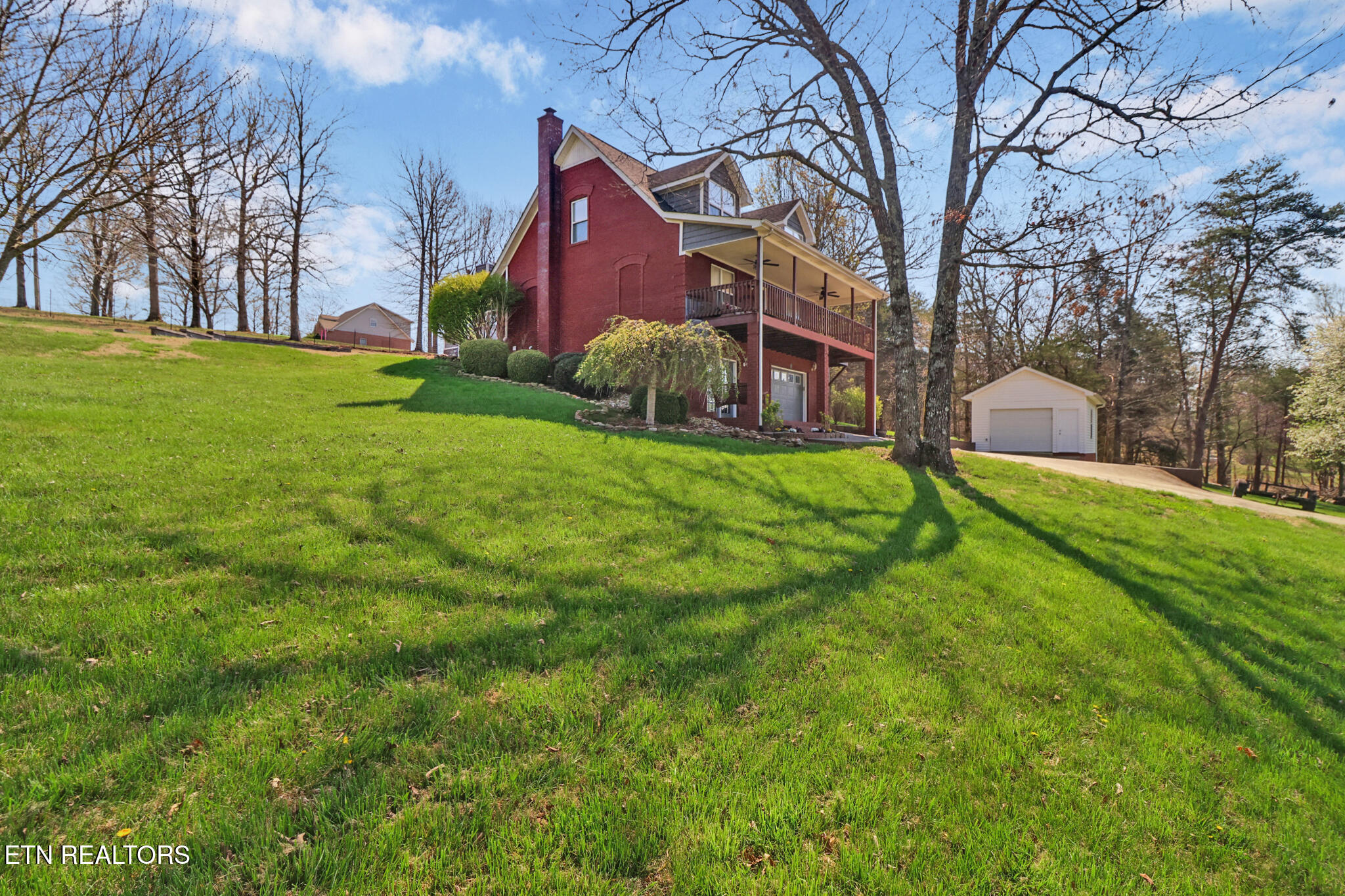 254 Sherwood Forest Road Livingston TN 38570