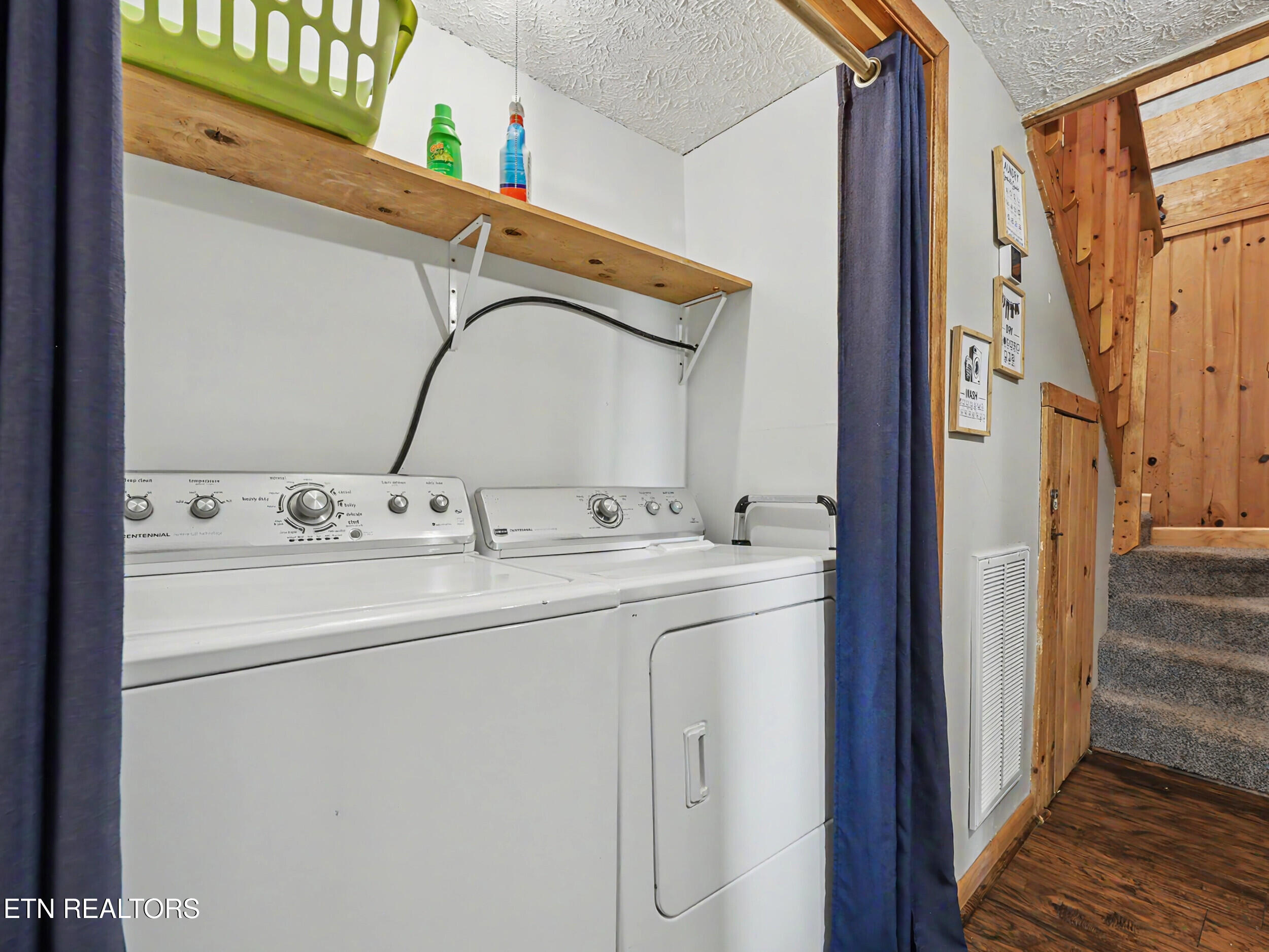 1818 Ridgecrest Drive Sevierville TN 37876
