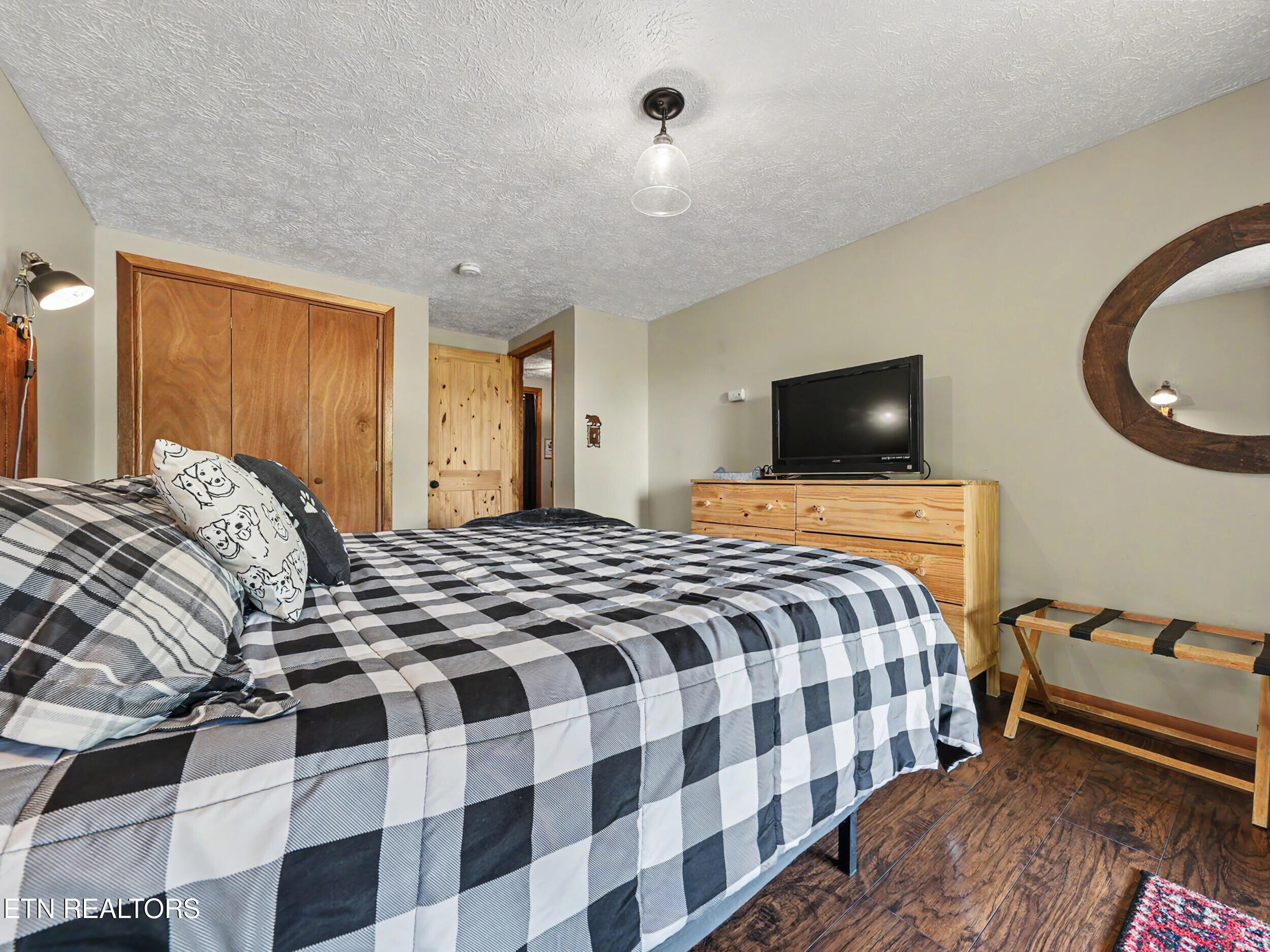 1818 Ridgecrest Drive Sevierville TN 37876